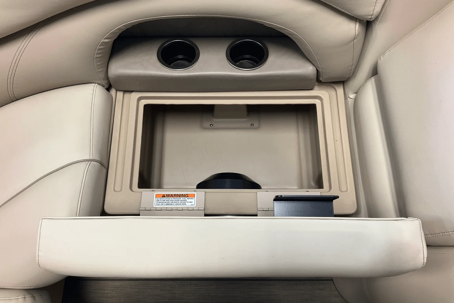 2018 Sylvan 8520 CNF Image Thumbnail #49