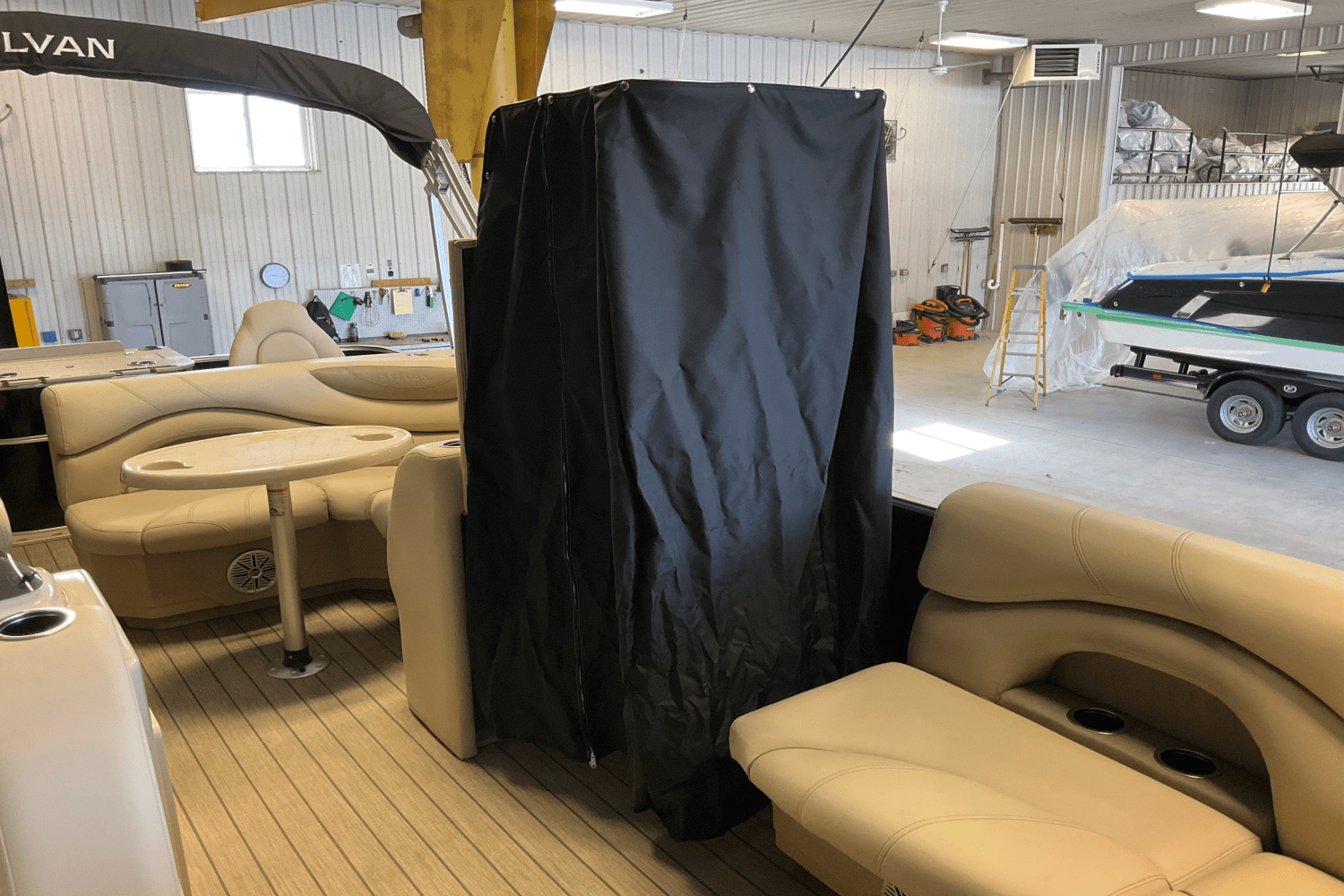 2018 Sylvan 8520 CNF Image Thumbnail #35