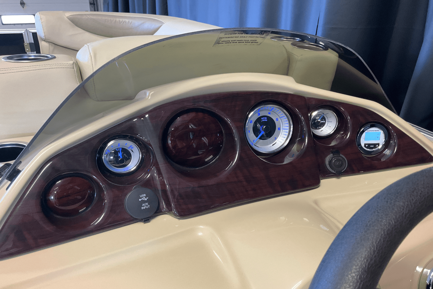 2018 Sylvan 8520 CNF Image Thumbnail #47