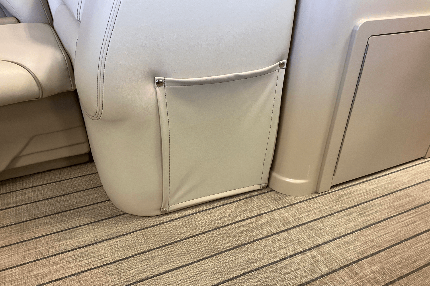 2018 Sylvan 8520 CNF Image Thumbnail #20