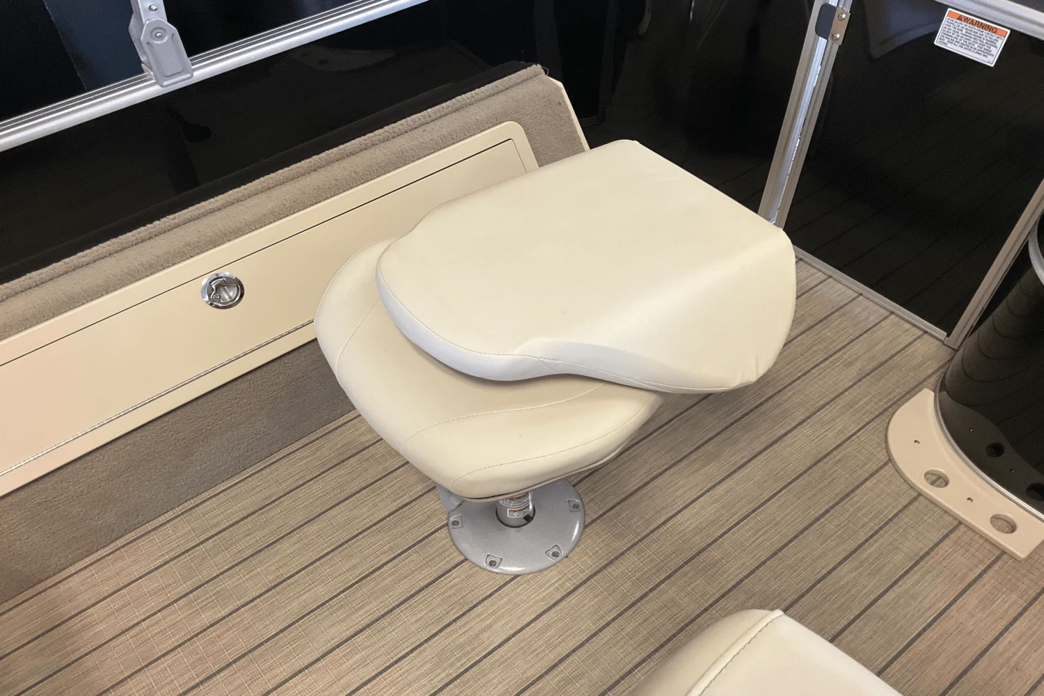 2018 Sylvan 8520 CNF Image Thumbnail #63