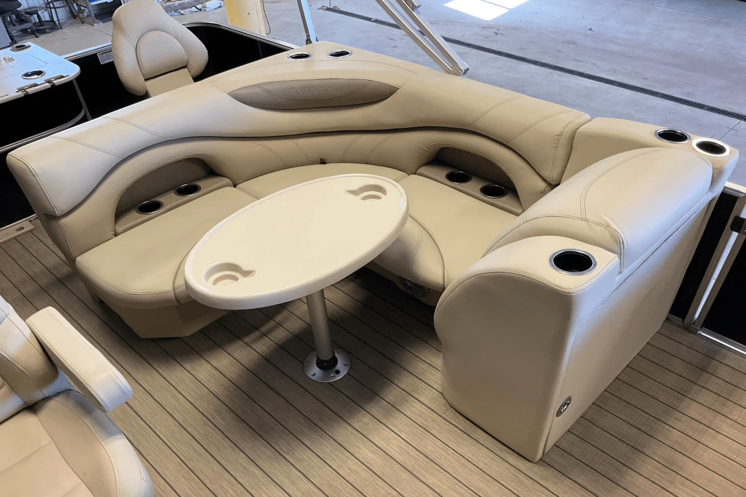 2018 Sylvan 8520 CNF Image Thumbnail #48