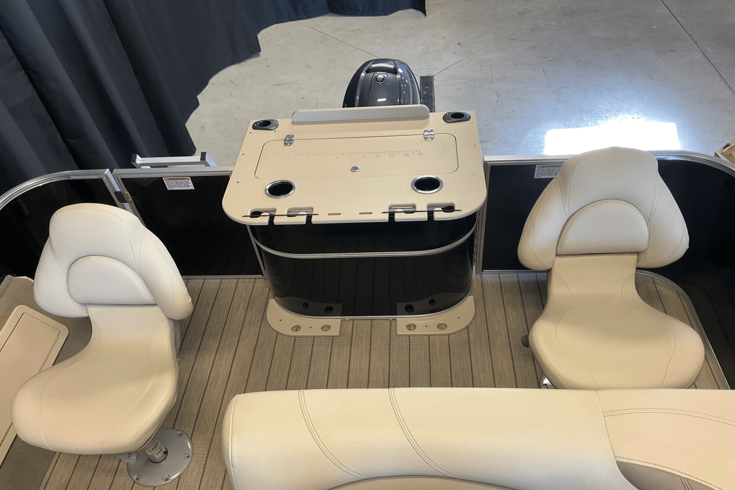 2018 Sylvan 8520 CNF Image Thumbnail #55