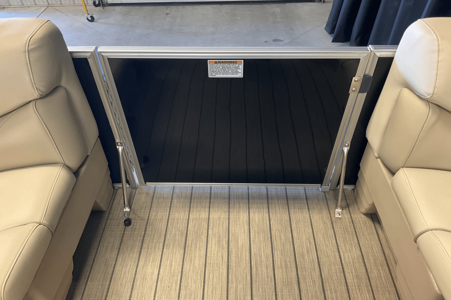 2018 Sylvan 8520 CNF Image Thumbnail #27