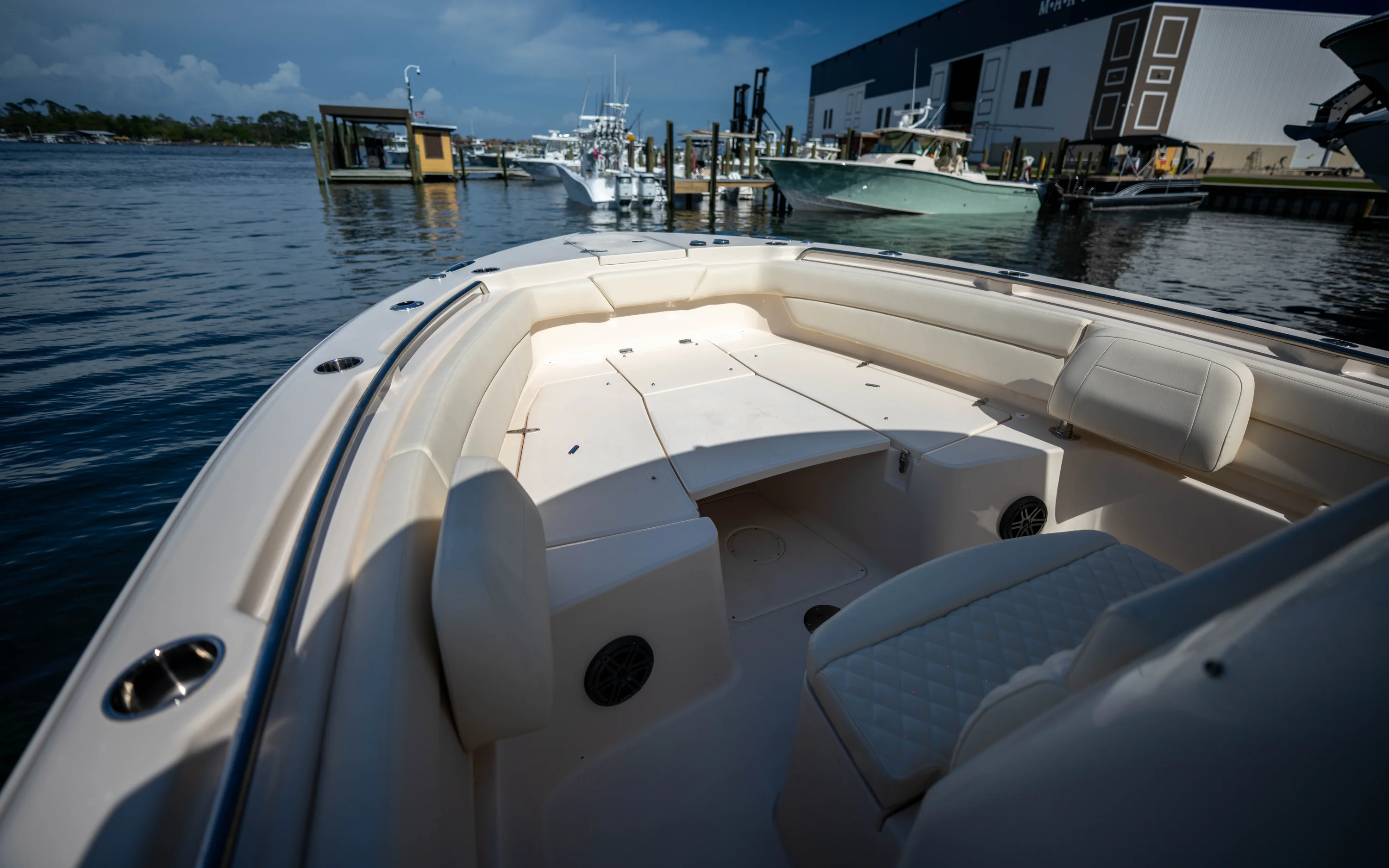 2026 Grady-White Canyon 271 Image Thumbnail #13