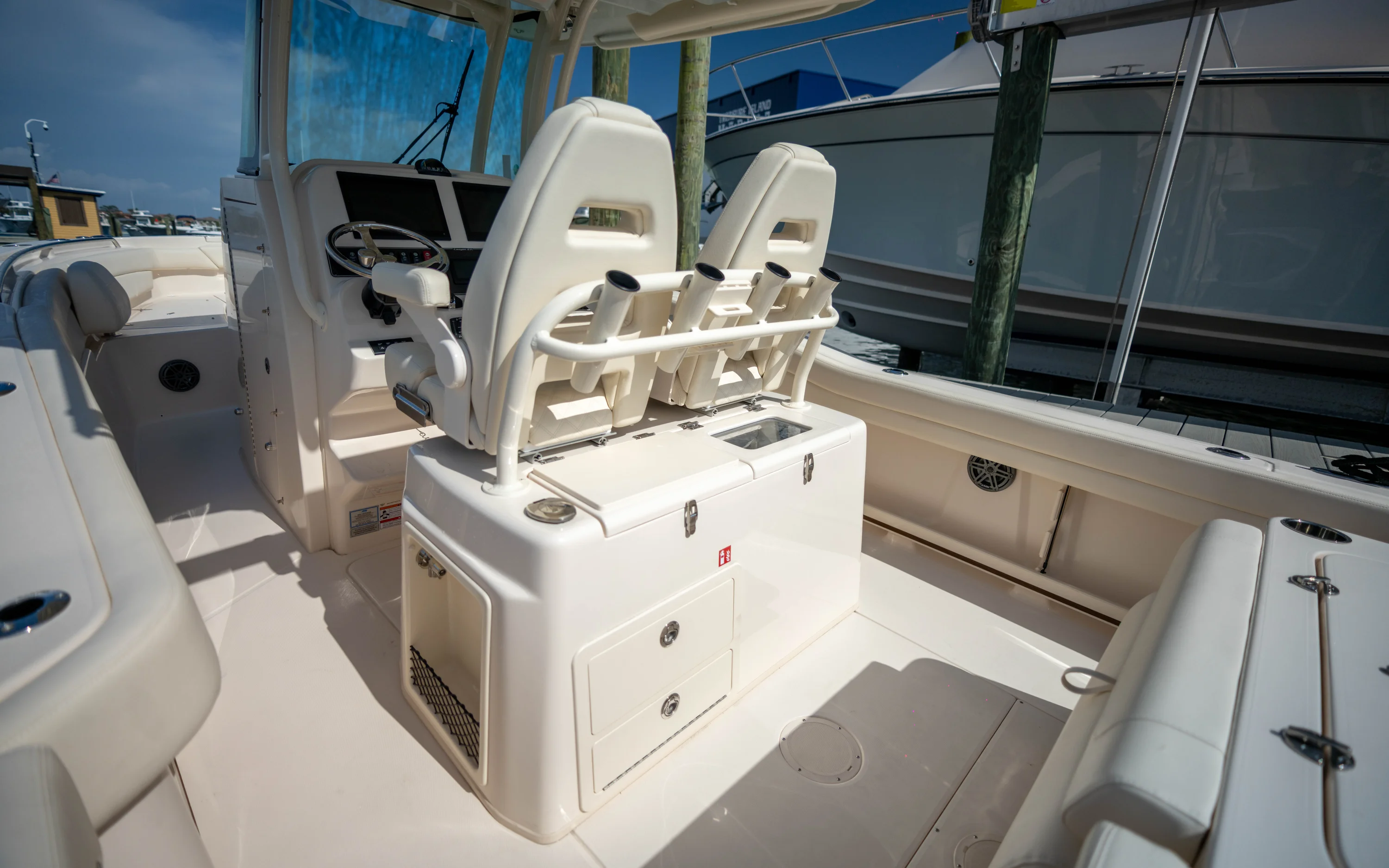 2026 Grady-White Canyon 271 Image Thumbnail #35