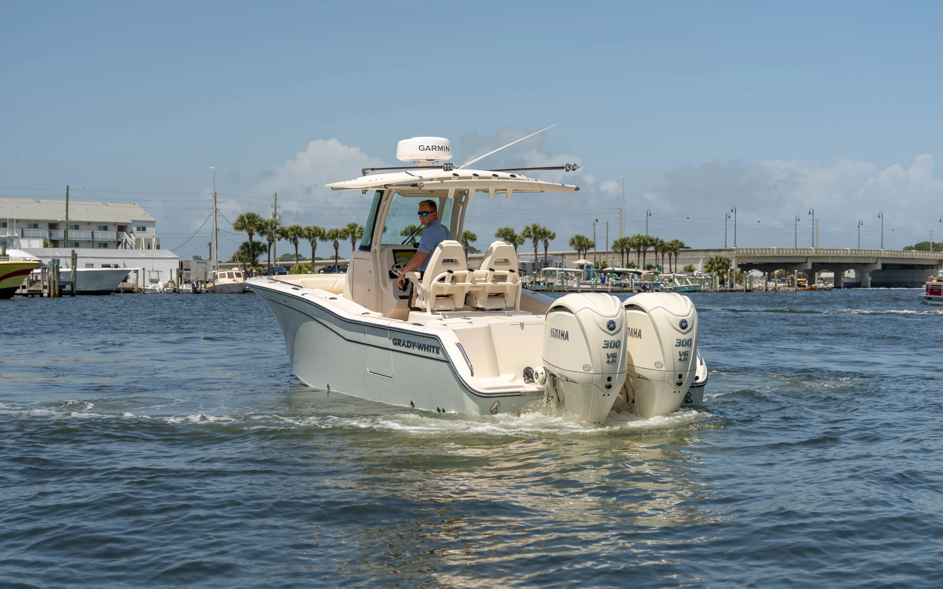 2026 Grady-White Canyon 271 Image Thumbnail #1