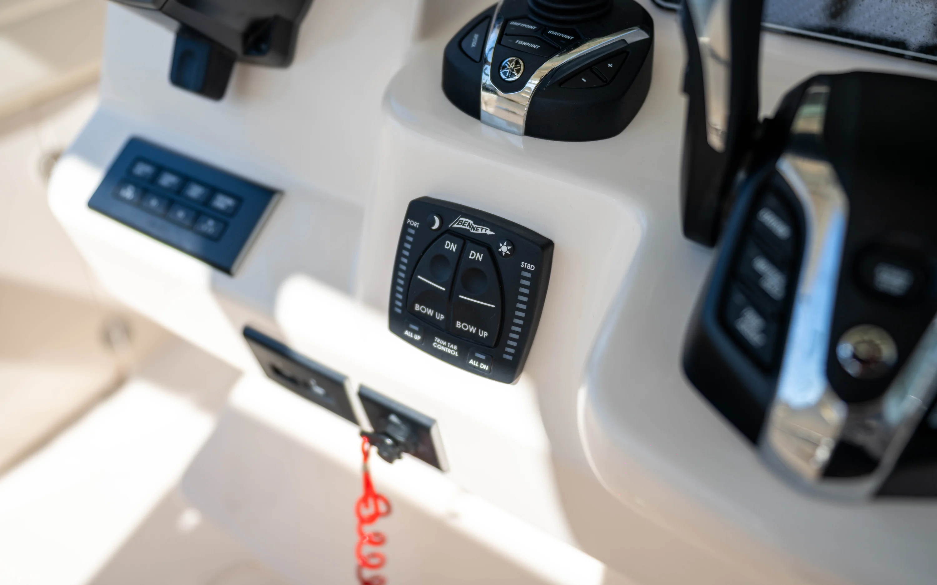 2026 Grady-White Canyon 271 Image Thumbnail #28