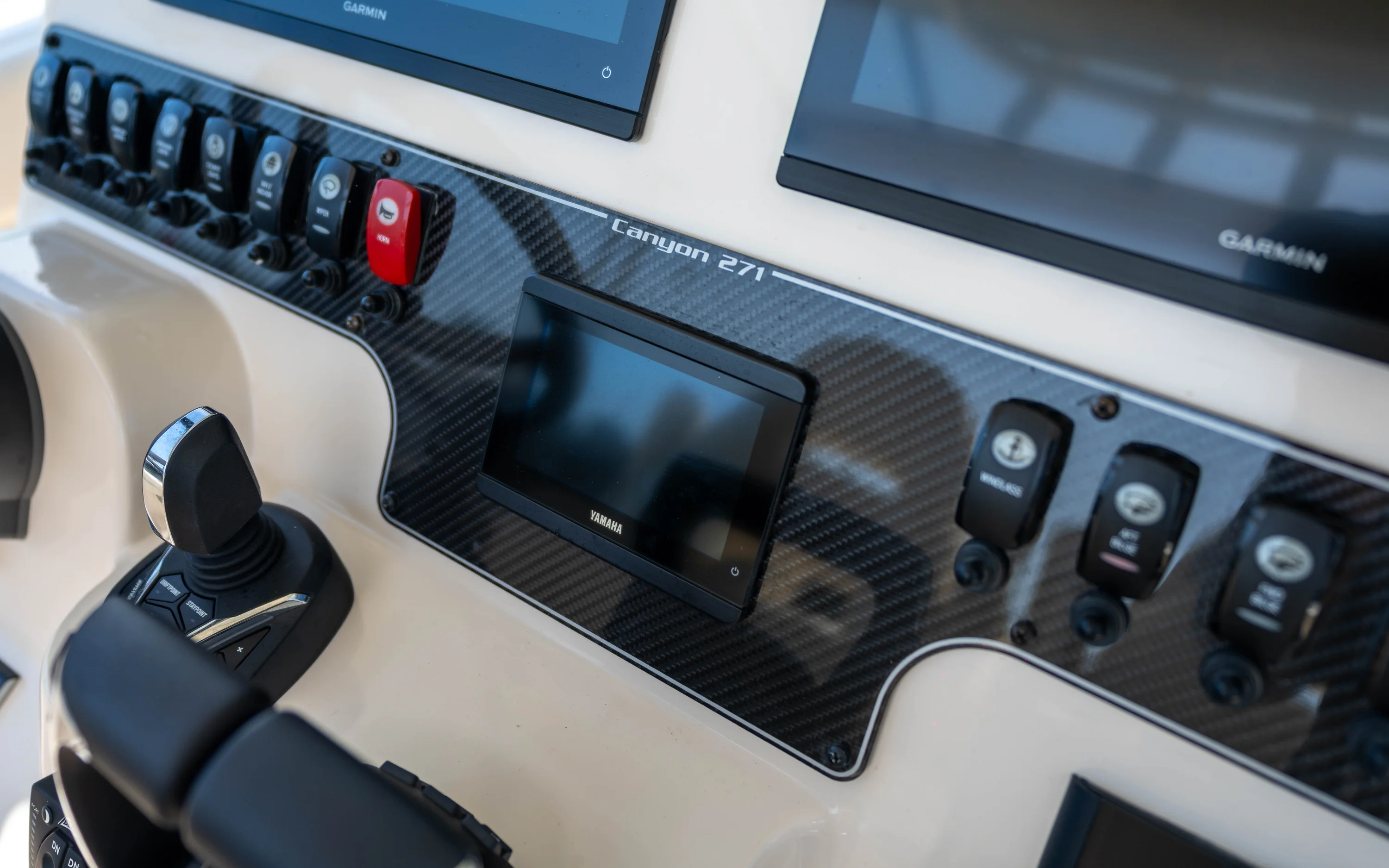 2026 Grady-White Canyon 271 Image Thumbnail #30