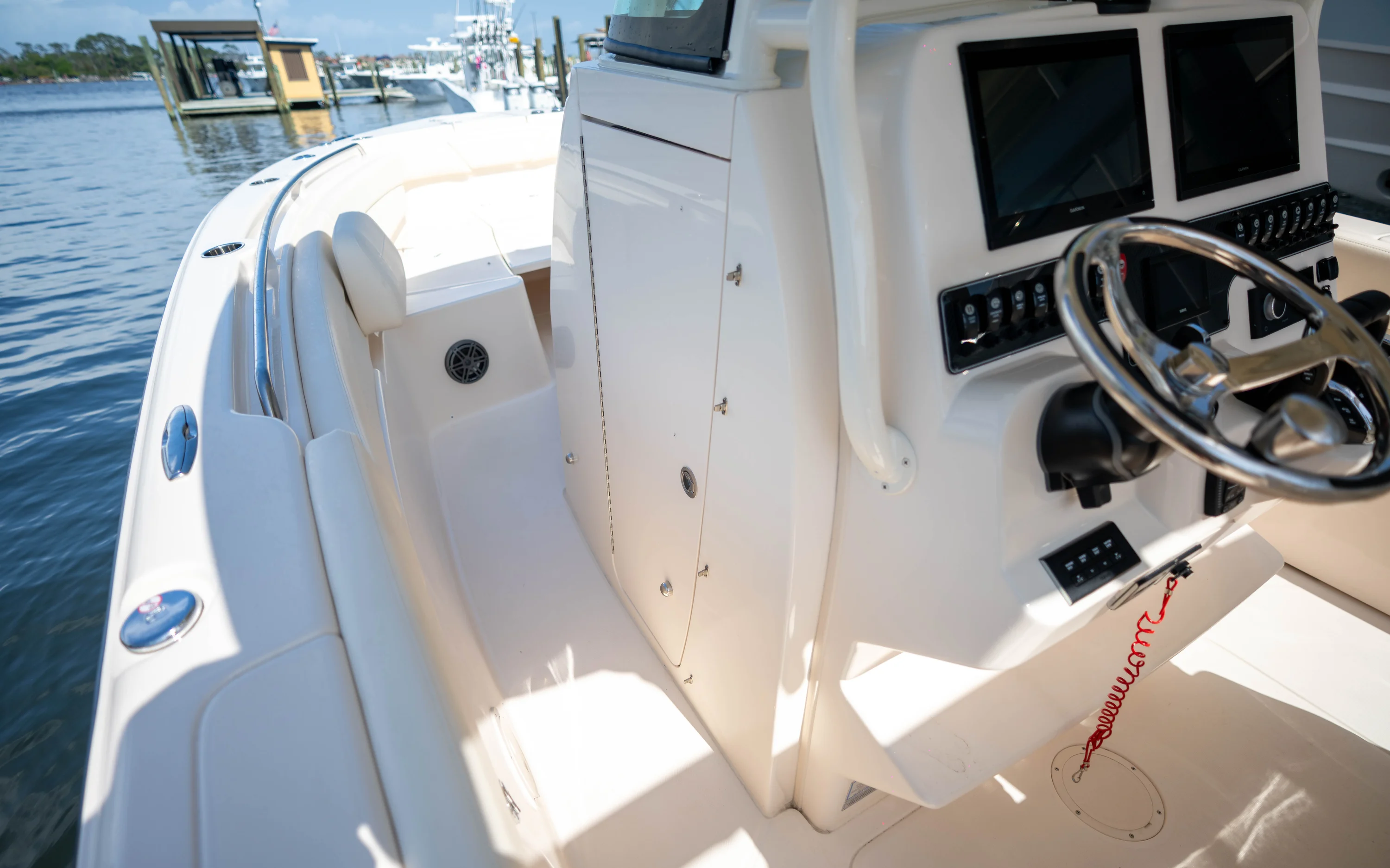 2026 Grady-White Canyon 271 Image Thumbnail #18