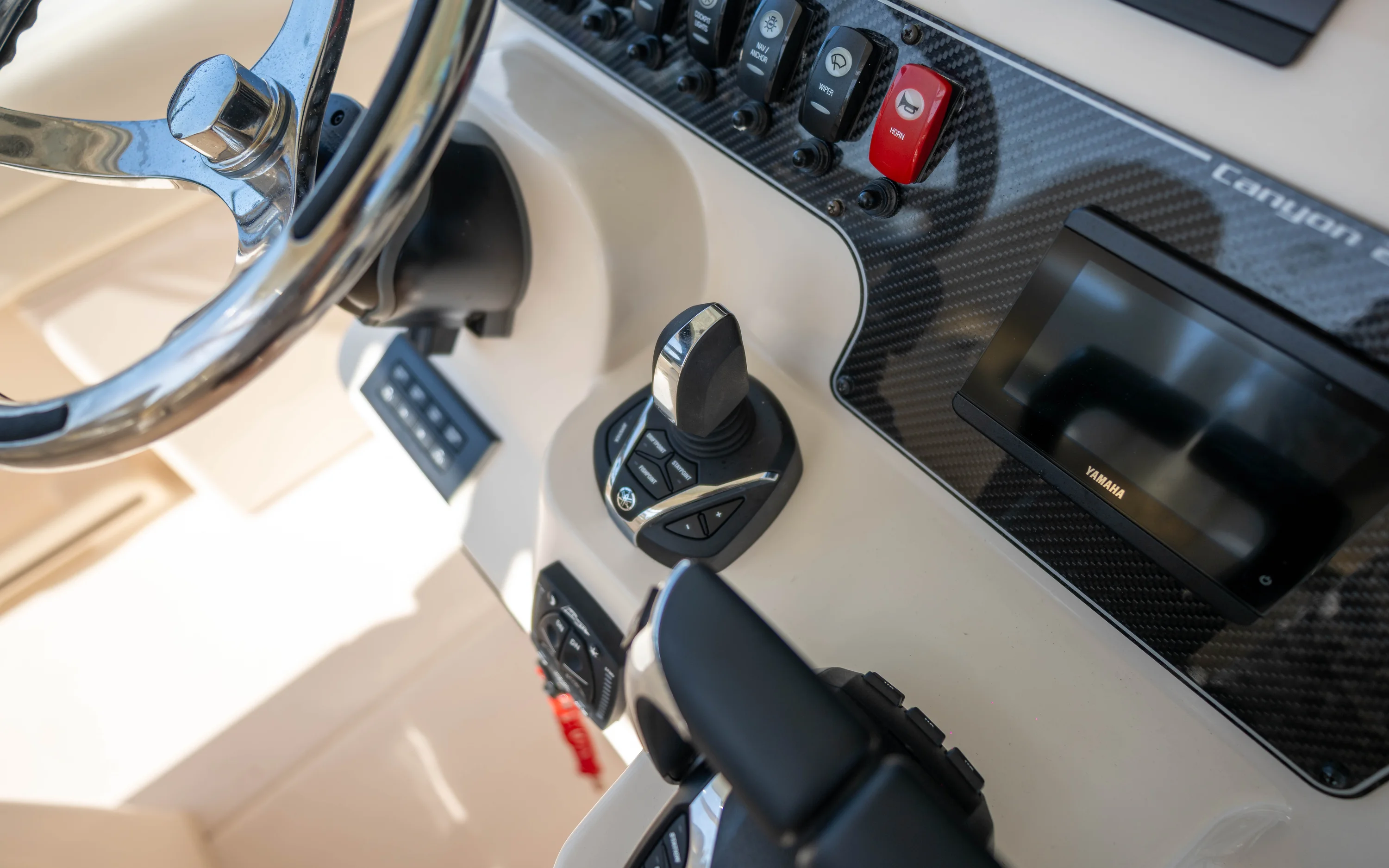 2026 Grady-White Canyon 271 Image Thumbnail #27