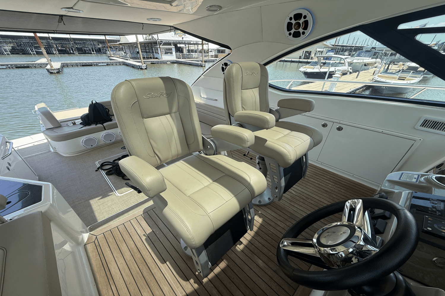2016 Sea Ray 540 SUNDANCER Image Thumbnail #35