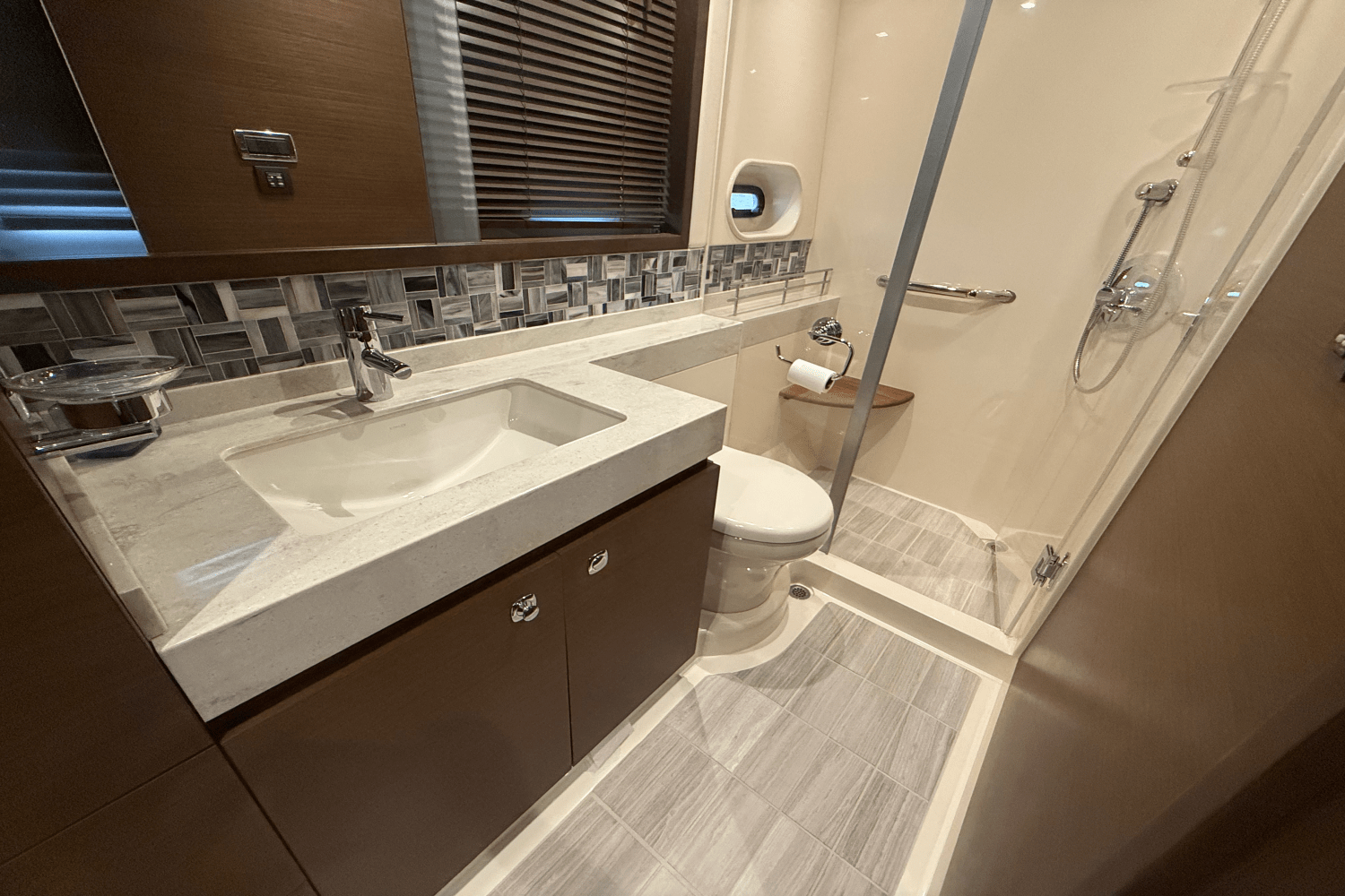 2016 Sea Ray 540 SUNDANCER Image Thumbnail #72