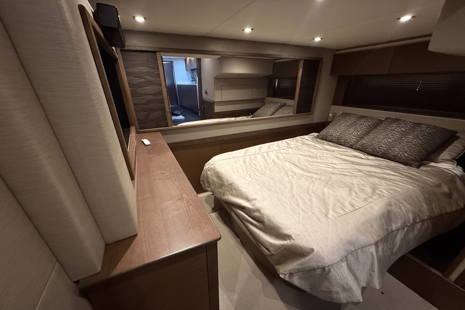 2016 Sea Ray 540 SUNDANCER Image Thumbnail #65