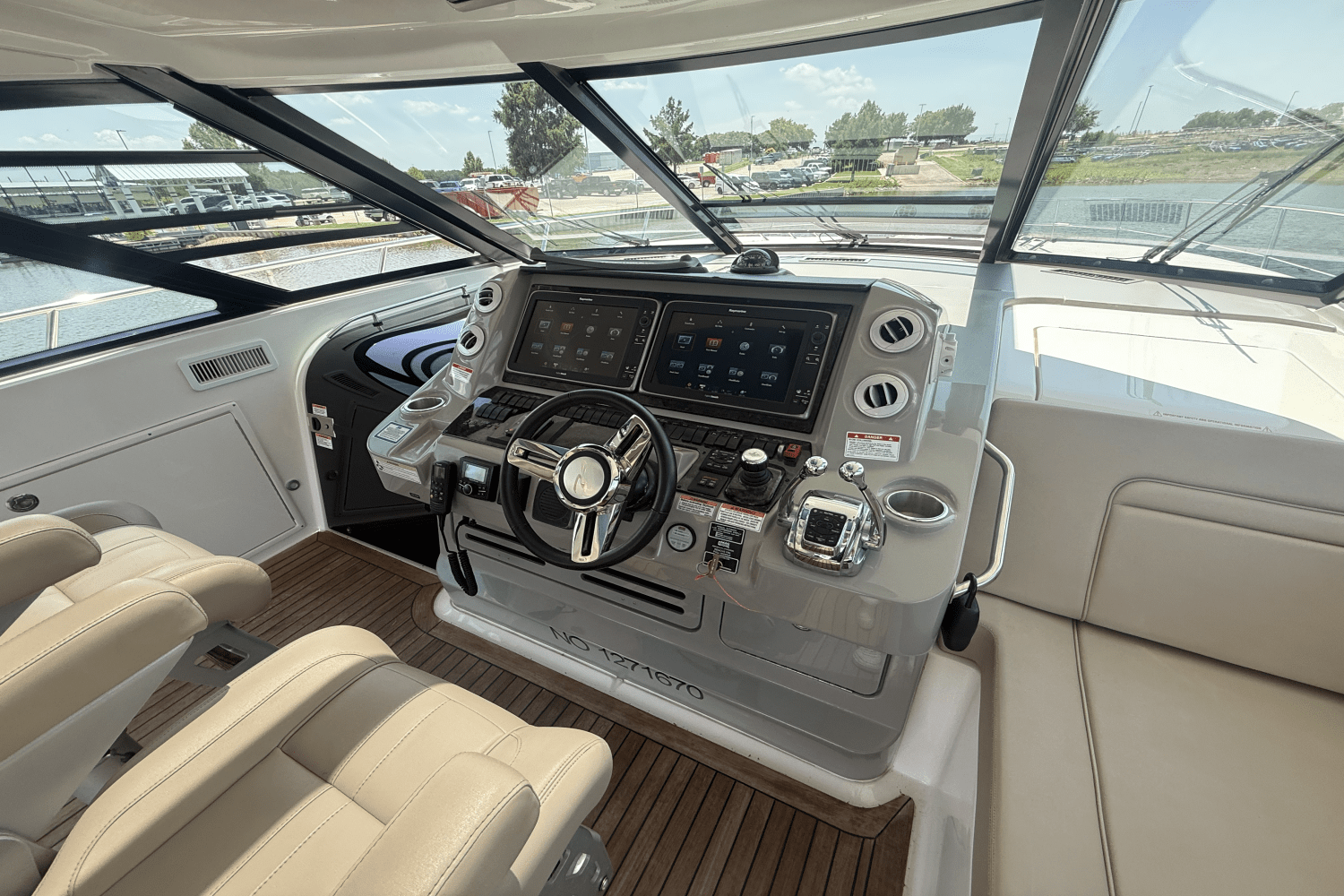 2016 Sea Ray 540 SUNDANCER Image Thumbnail #29