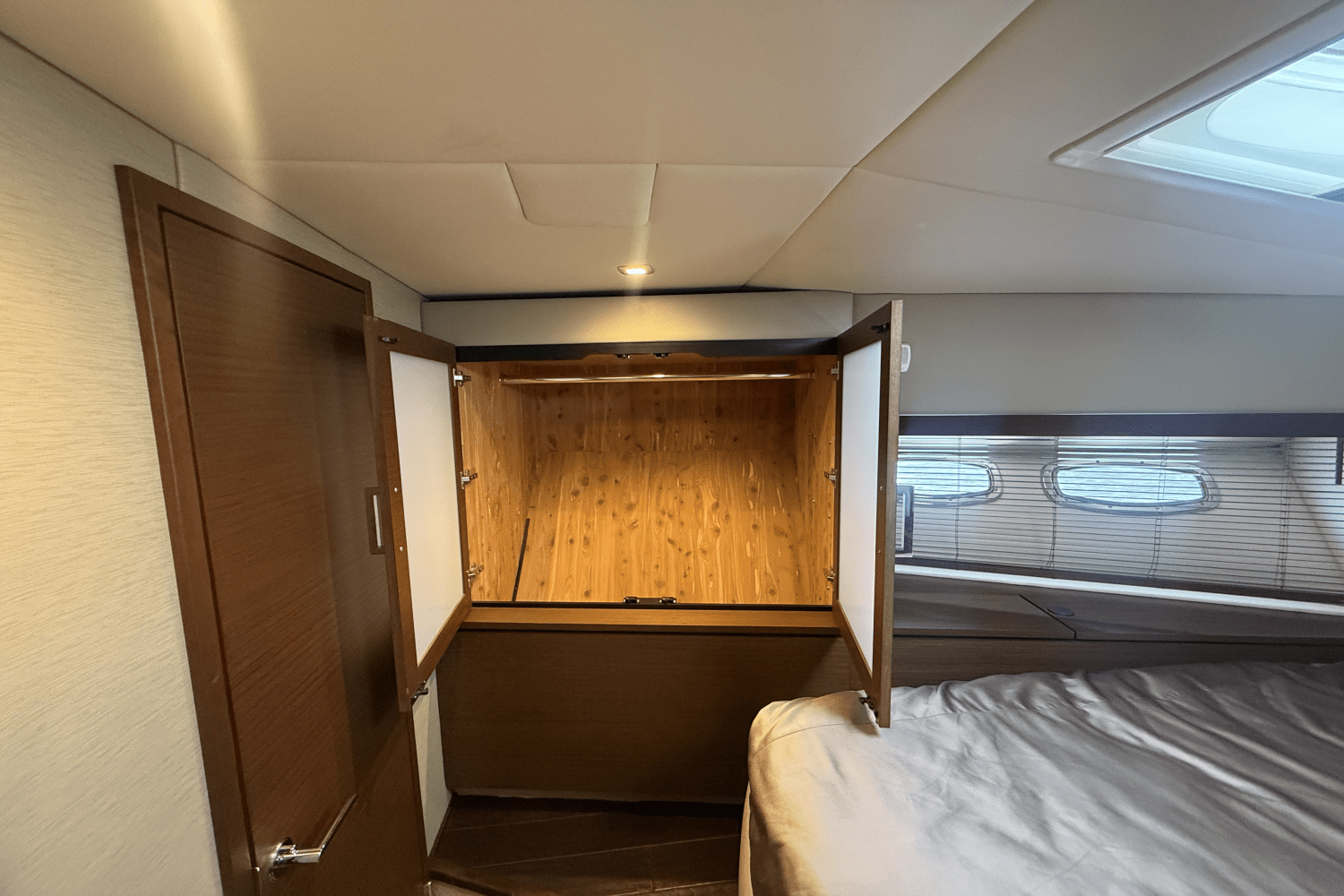 2016 Sea Ray 540 SUNDANCER Image Thumbnail #78