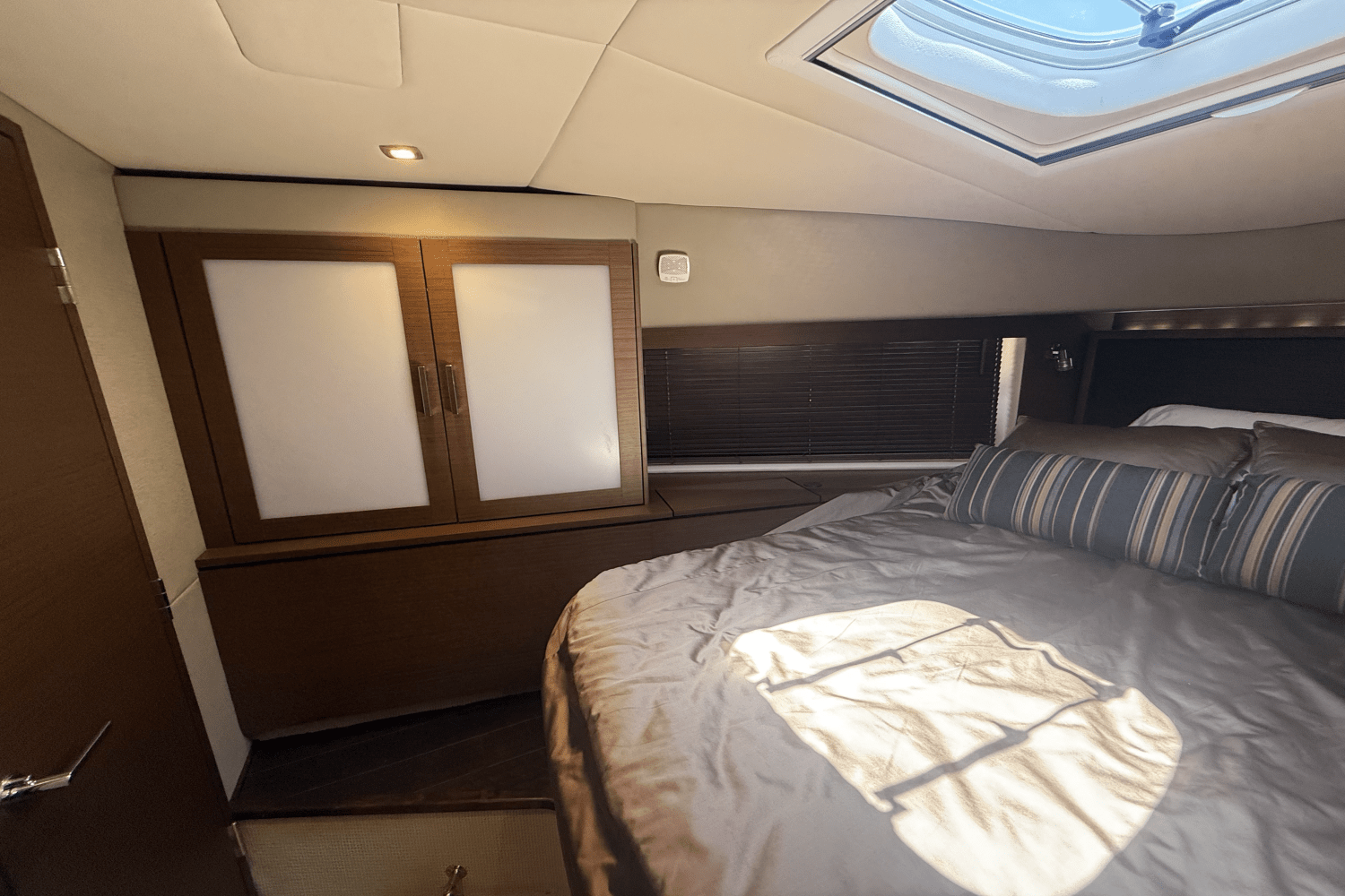 2016 Sea Ray 540 SUNDANCER Image Thumbnail #59