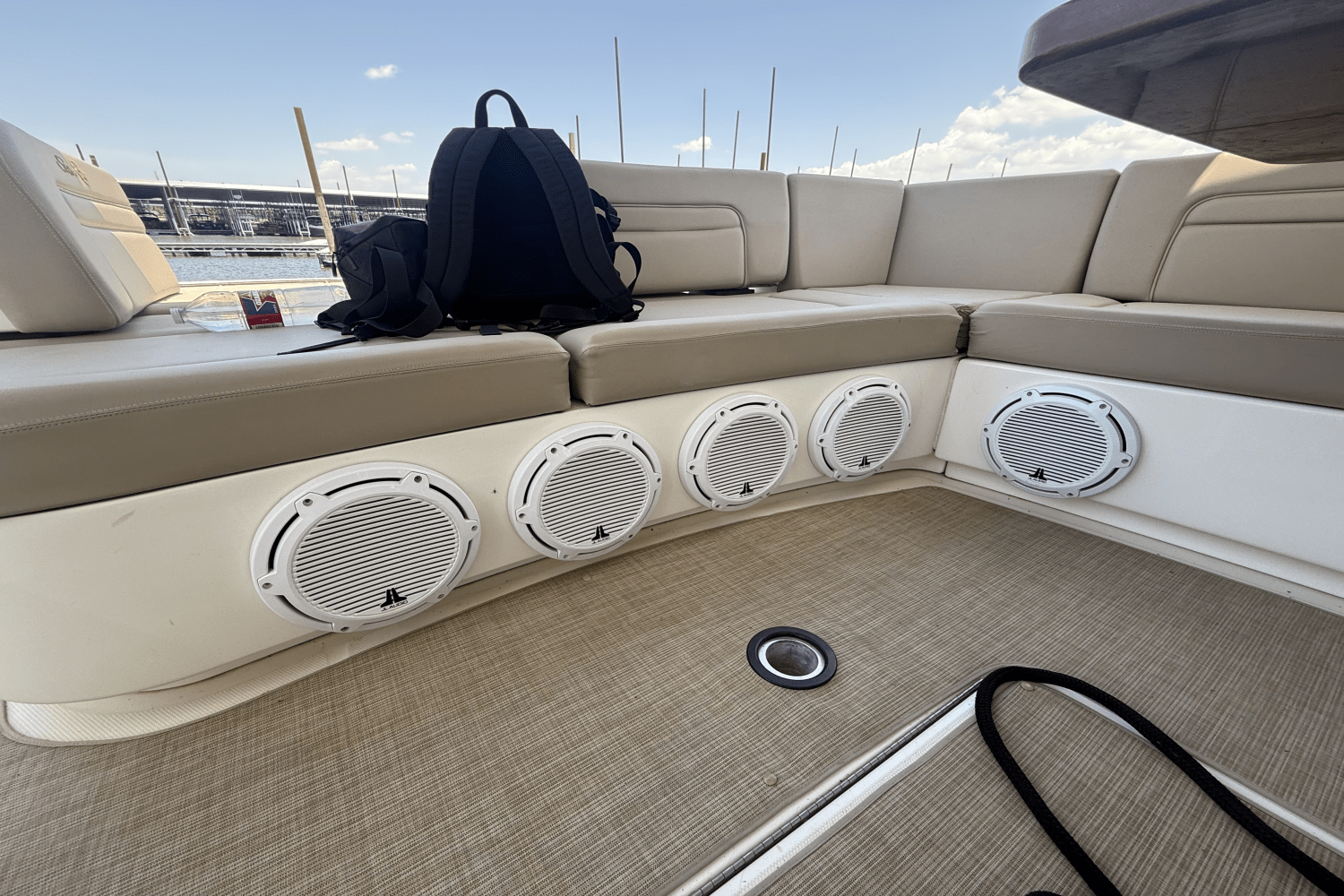 2016 Sea Ray 540 SUNDANCER Image Thumbnail #18