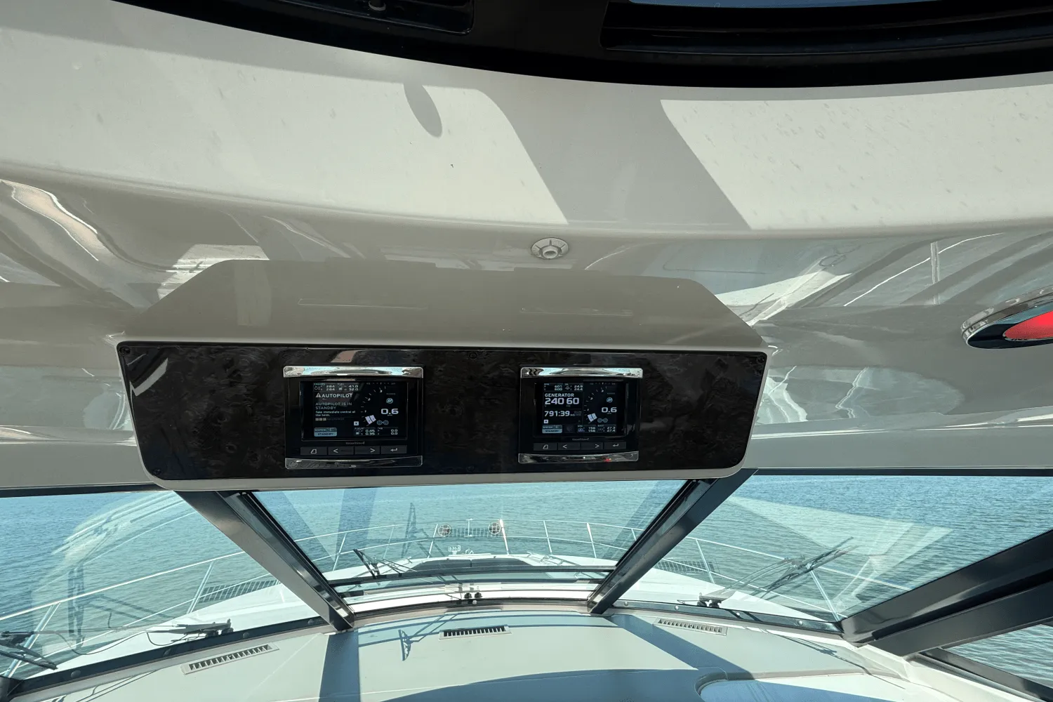 2016 Sea Ray
                                                             540 SUNDANCER Image Thumbnail #54