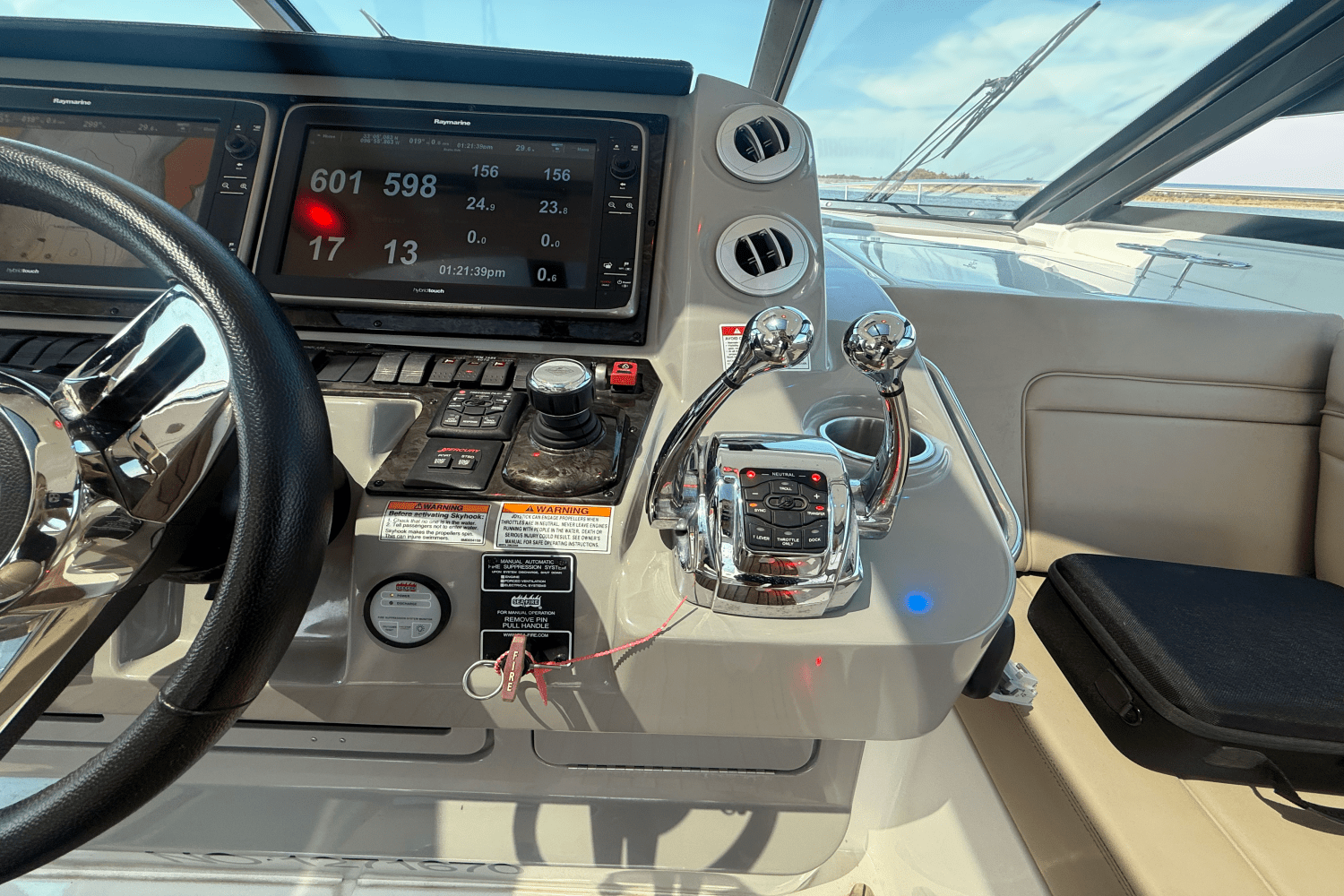 2016 Sea Ray 540 SUNDANCER Image Thumbnail #46