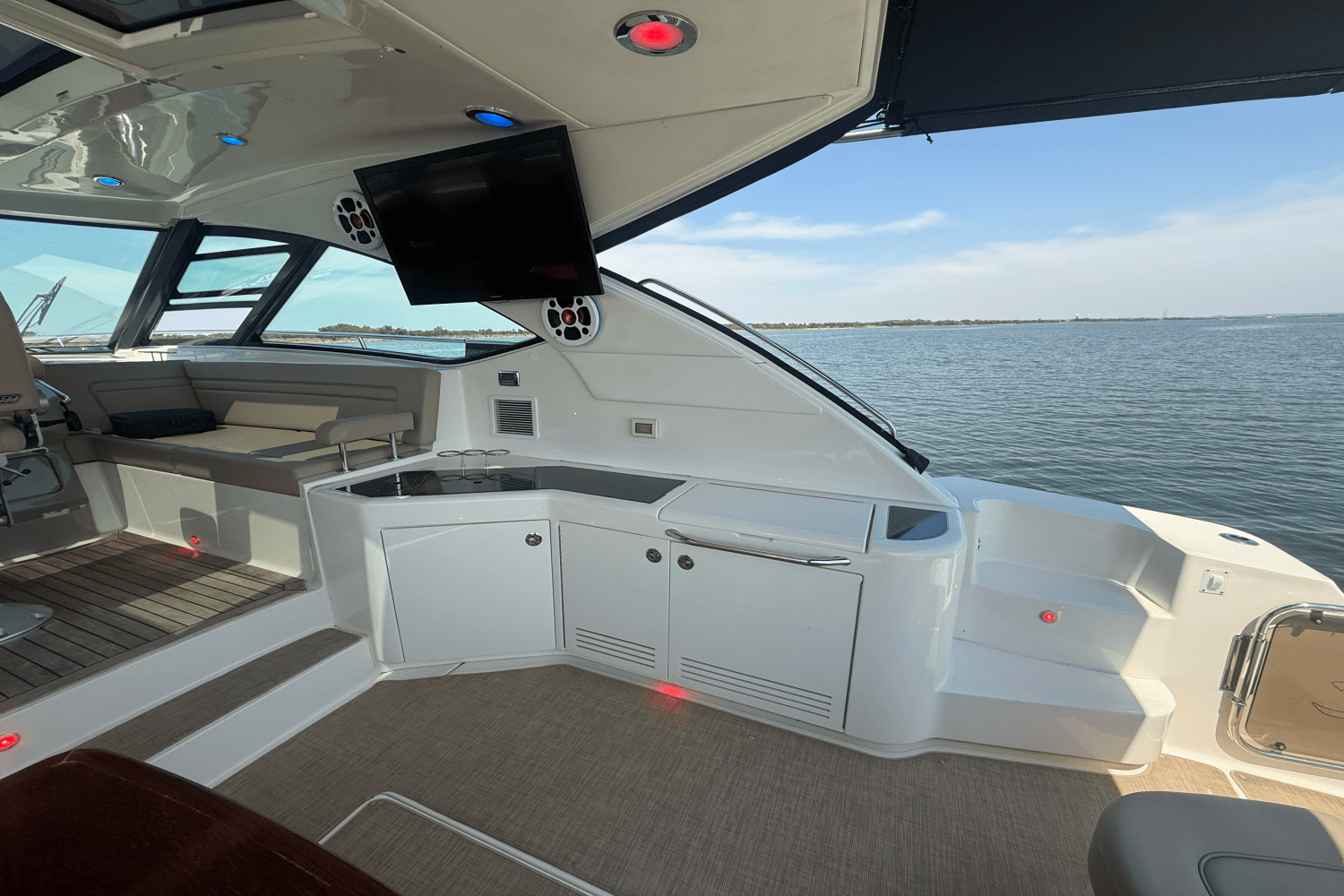 2016 Sea Ray 540 SUNDANCER Image Thumbnail #29