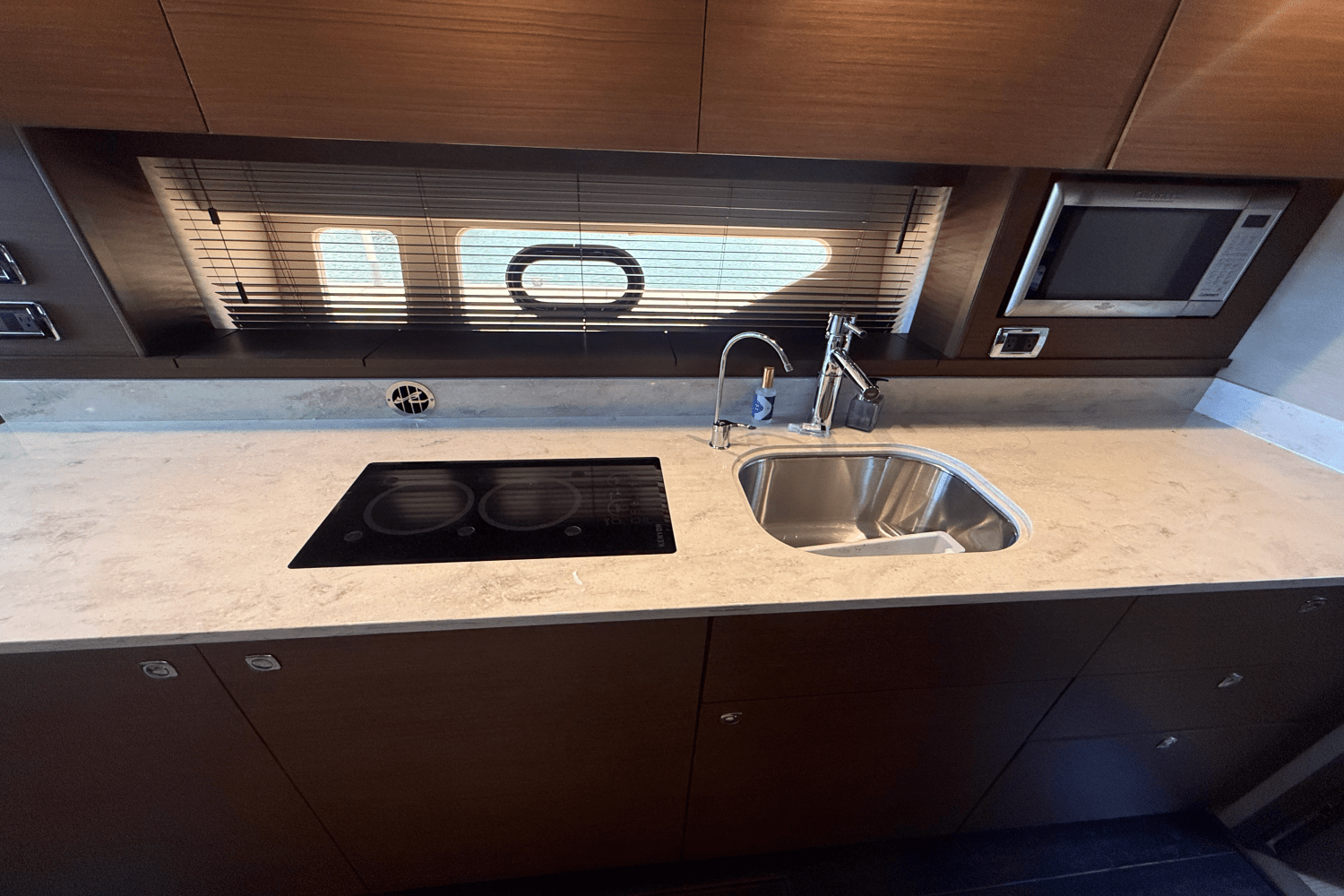 2016 Sea Ray 540 SUNDANCER Image Thumbnail #71
