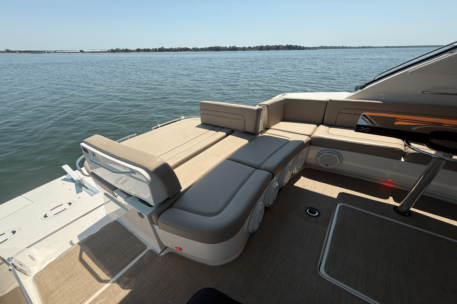 2016 Sea Ray 540 SUNDANCER Image Thumbnail #23