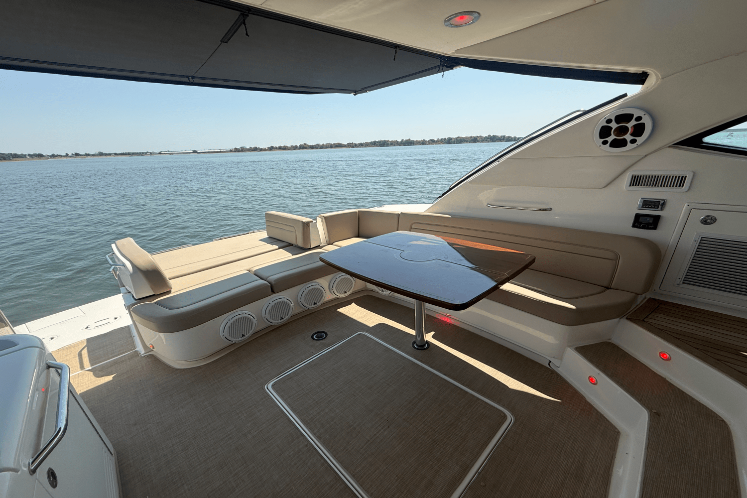 2016 Sea Ray 540 SUNDANCER Image Thumbnail #26