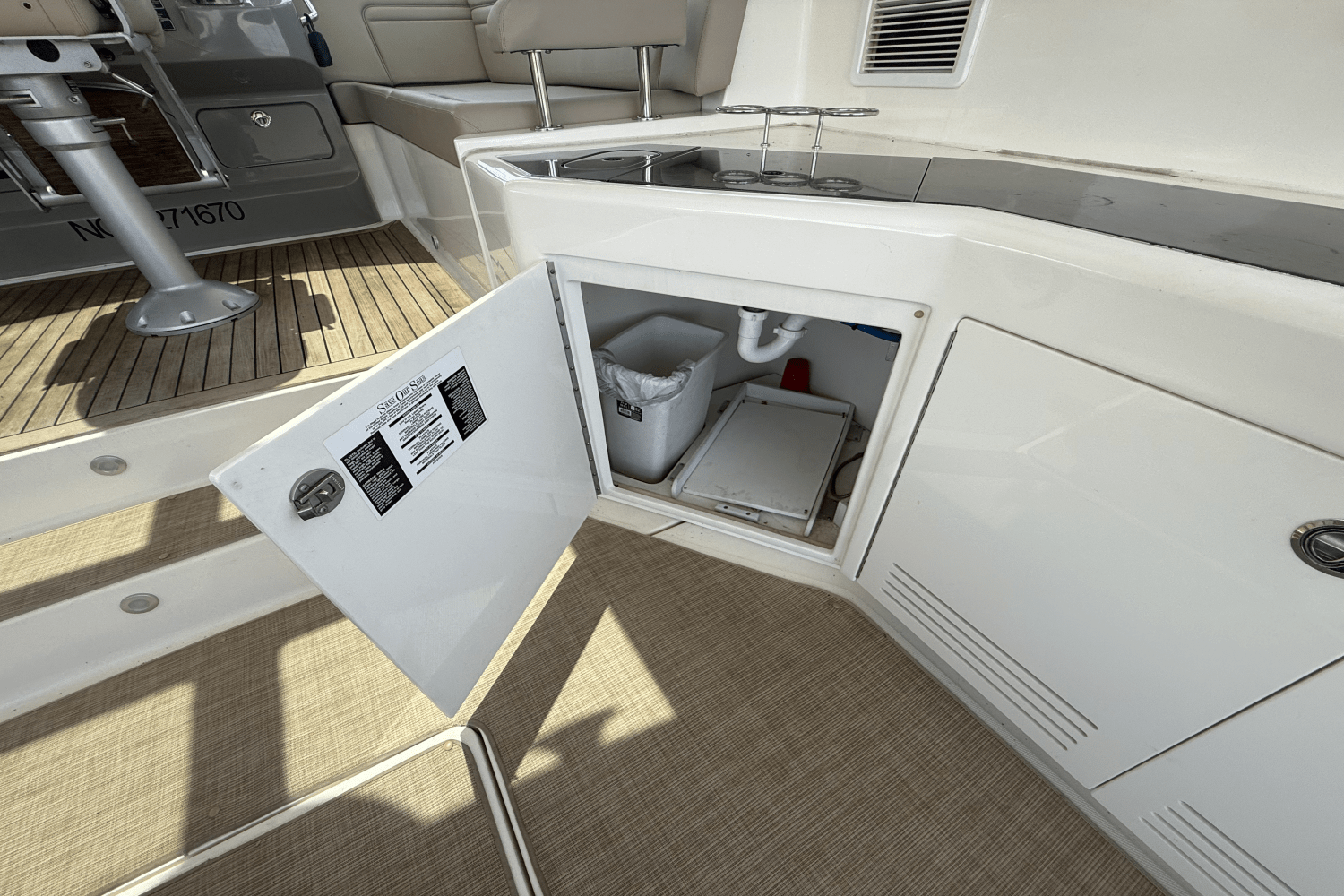 2016 Sea Ray 540 SUNDANCER Image Thumbnail #23