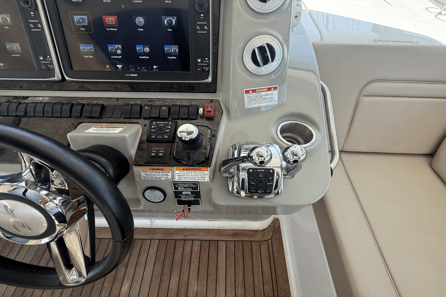 2016 Sea Ray 540 SUNDANCER Image Thumbnail #31