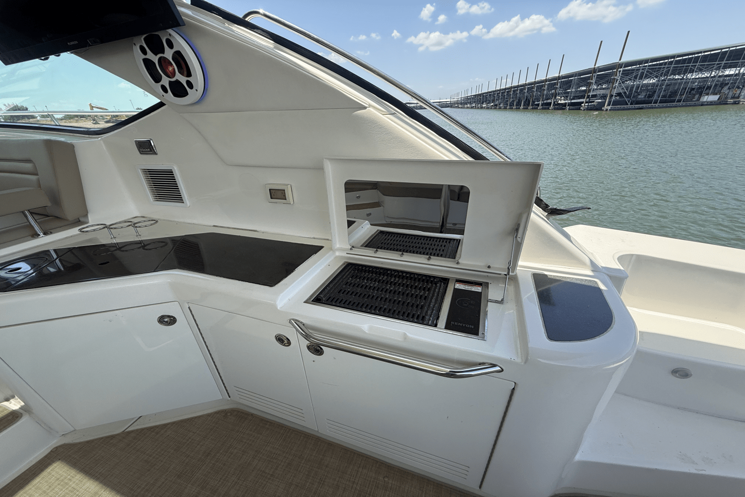 2016 Sea Ray 540 SUNDANCER Image Thumbnail #21