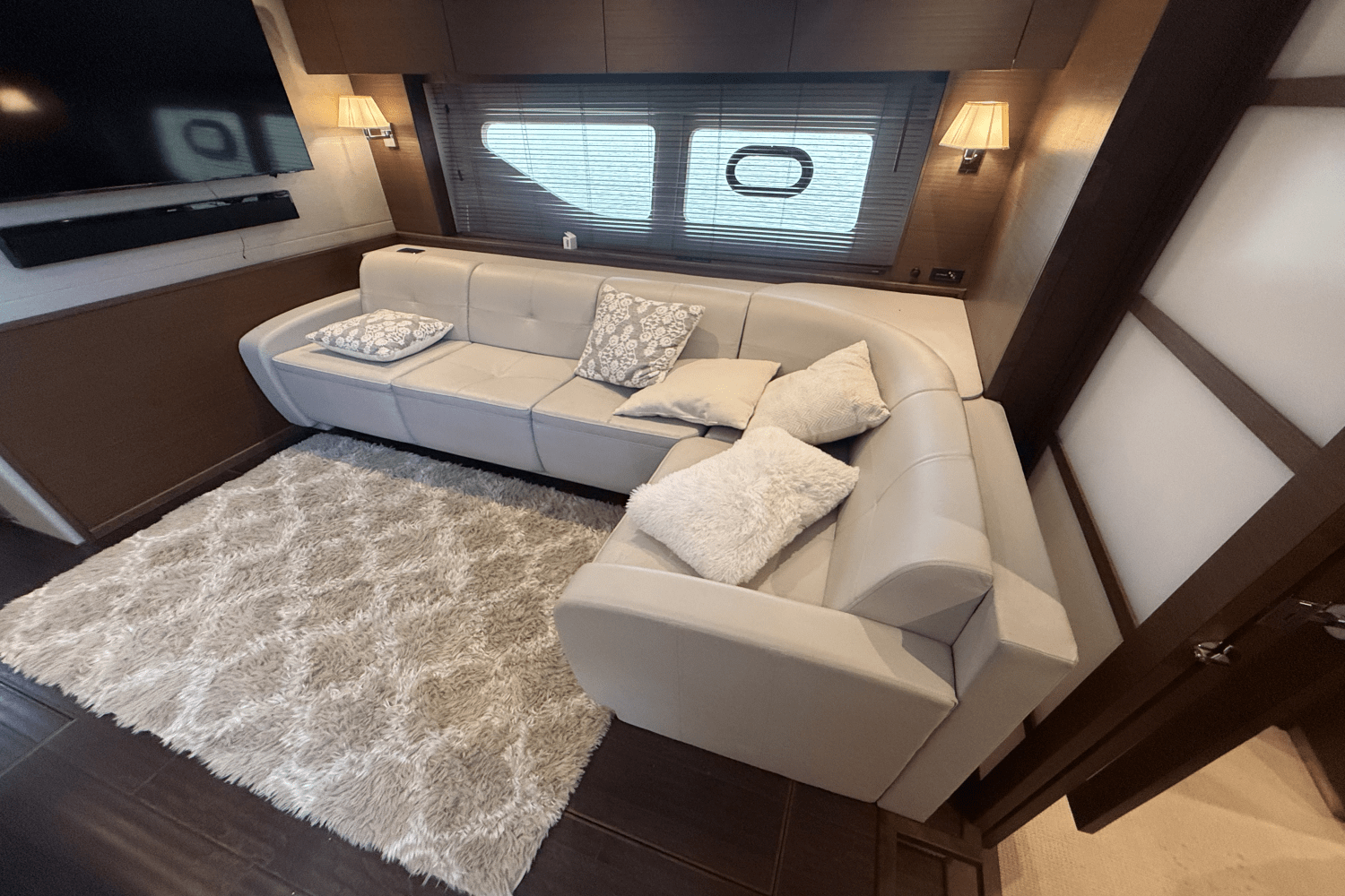 2016 Sea Ray 540 SUNDANCER Image Thumbnail #42