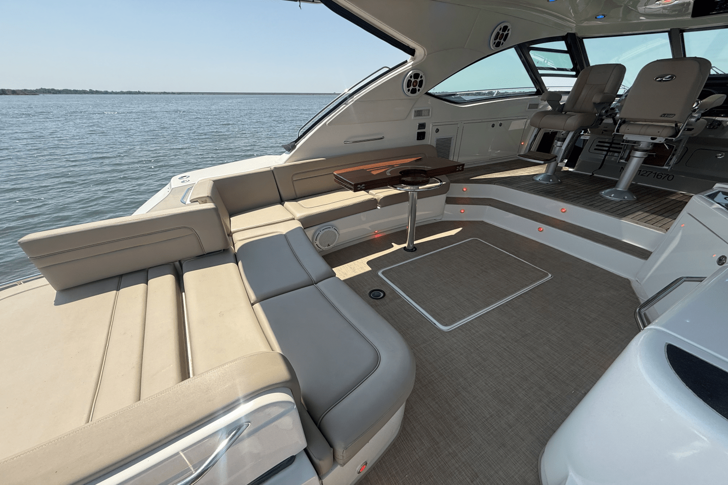 2016 Sea Ray 540 SUNDANCER Image Thumbnail #24