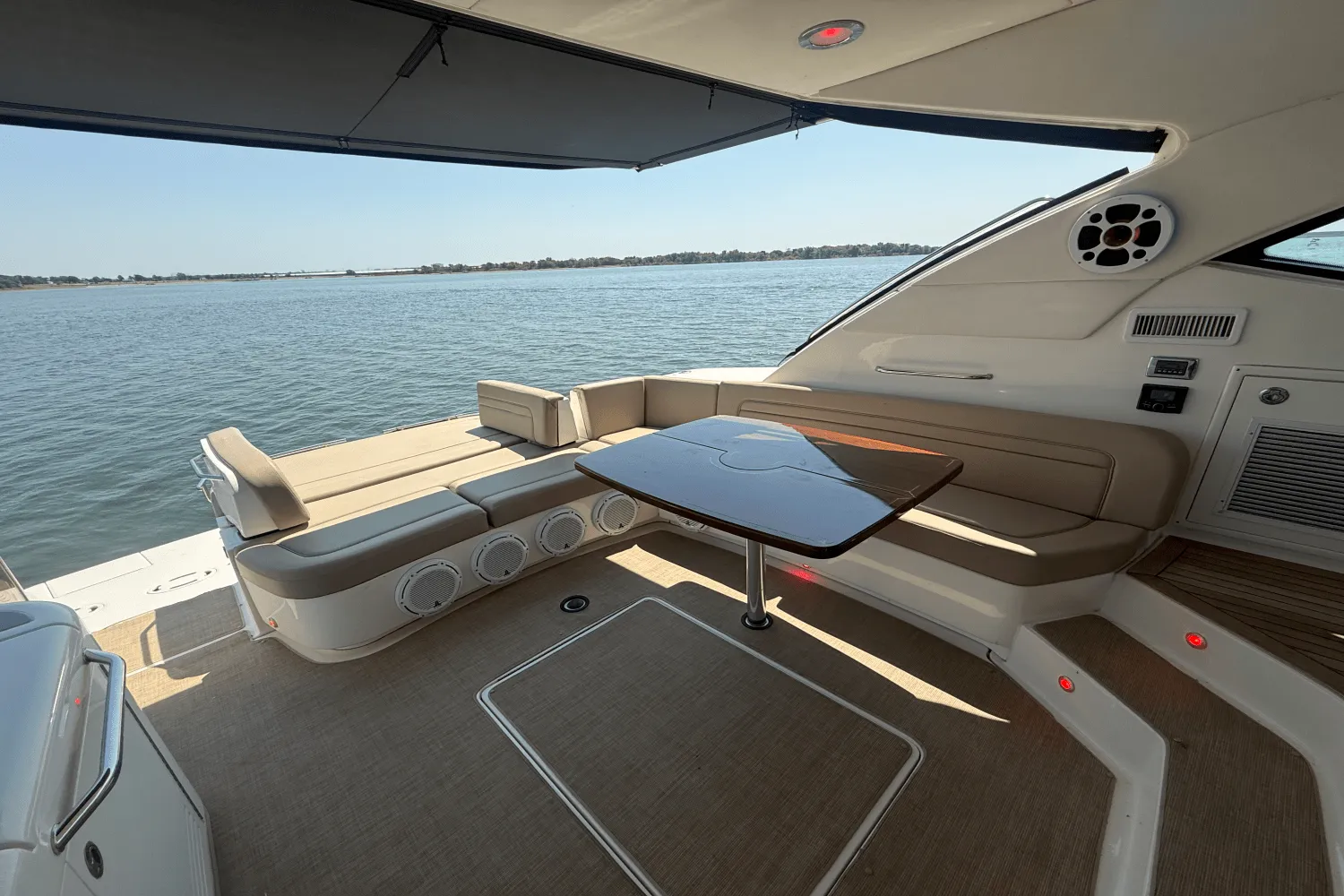 2016 Sea Ray
                                                             540 SUNDANCER Image Thumbnail #26