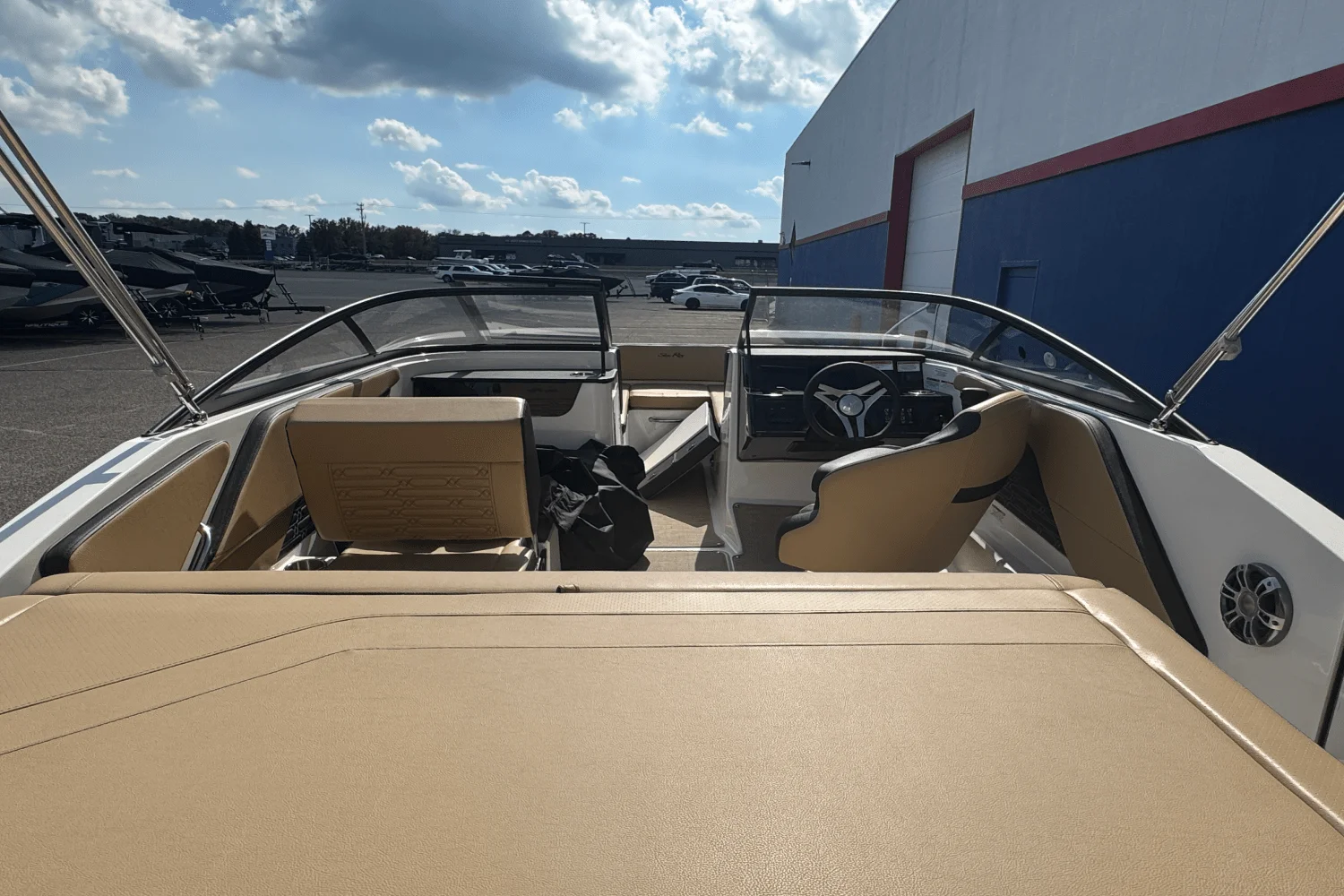 2024 Sea Ray SPX 190 Image Thumbnail #6