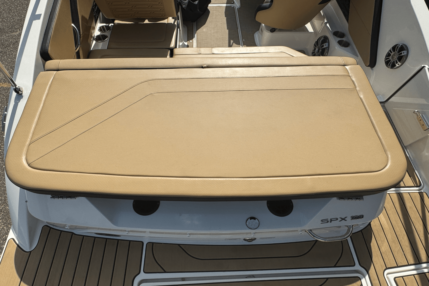 2024 Sea Ray SPX 190 Image Thumbnail #8