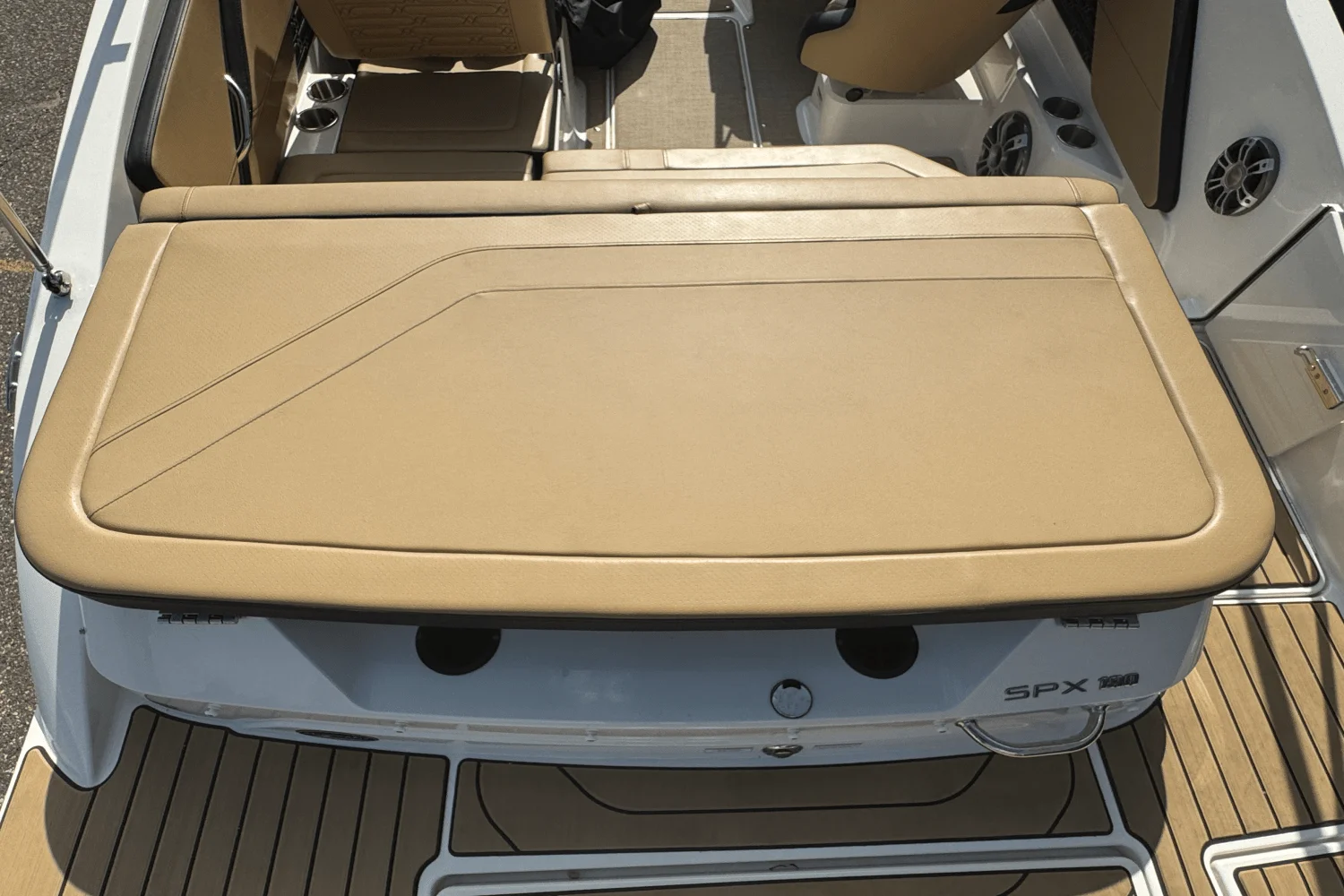 2024 Sea Ray SPX 190 Image Thumbnail #8