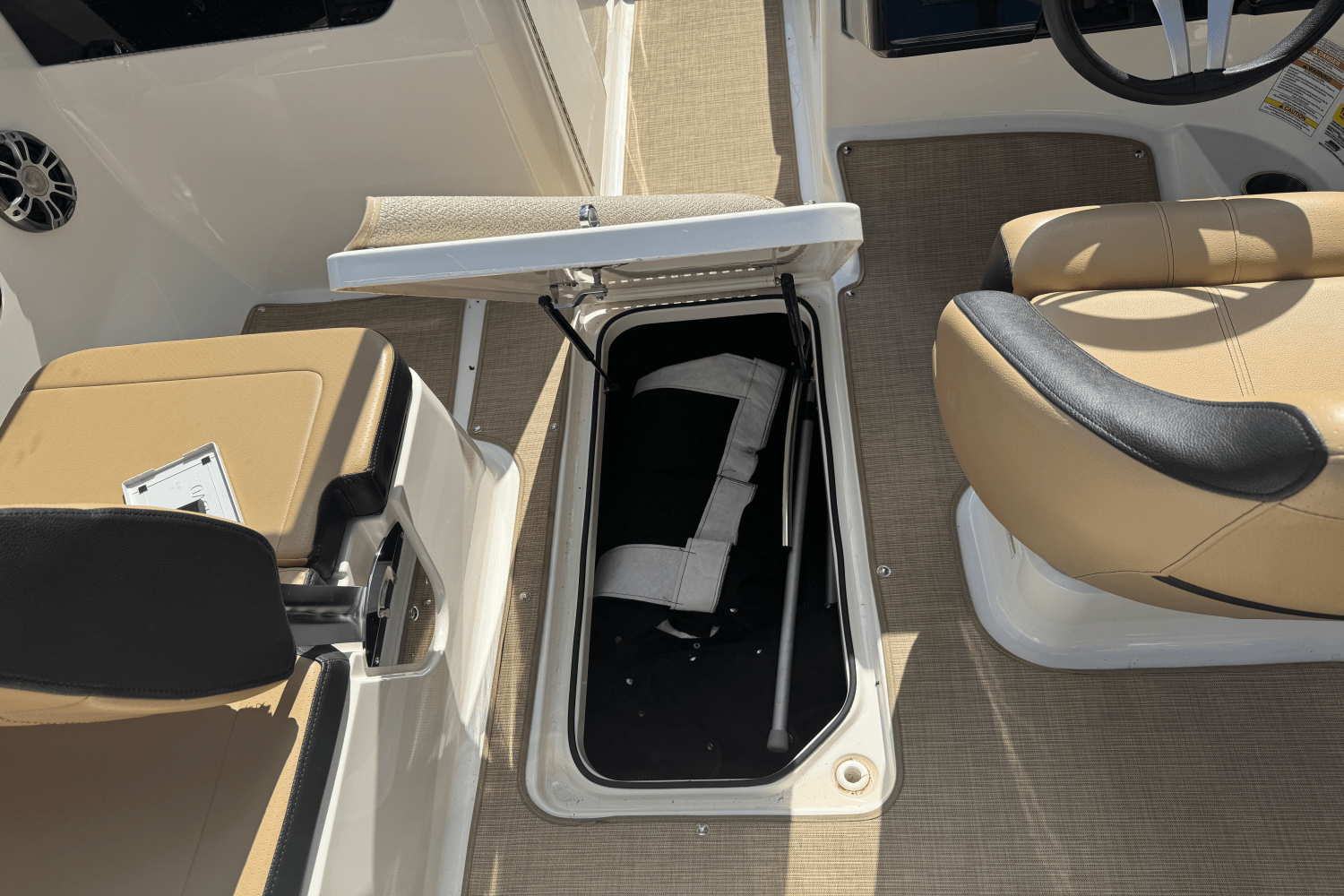 2024 Sea Ray SPX 190 Image Thumbnail #36