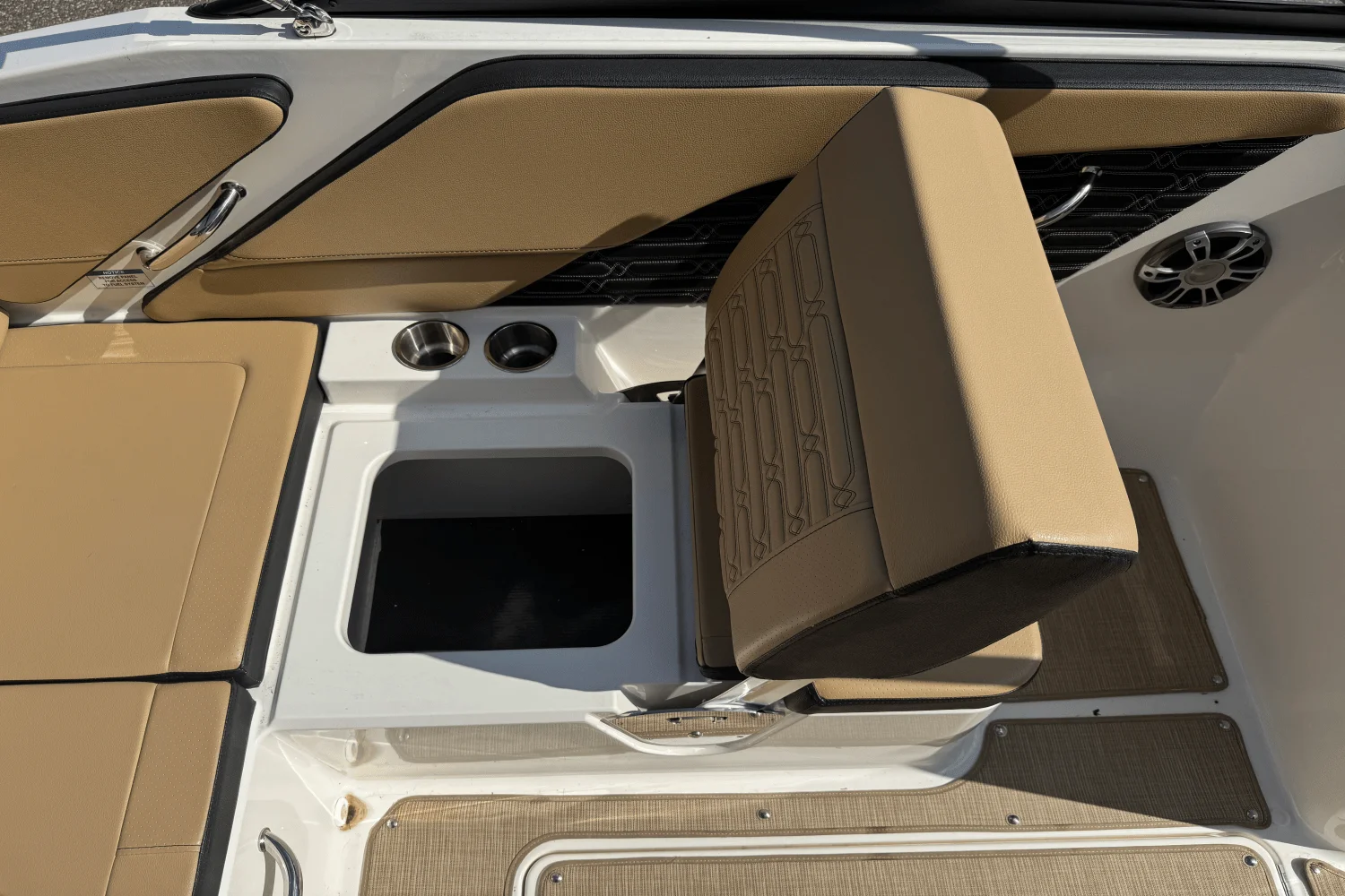 2024 Sea Ray SPX 190 Image Thumbnail #21