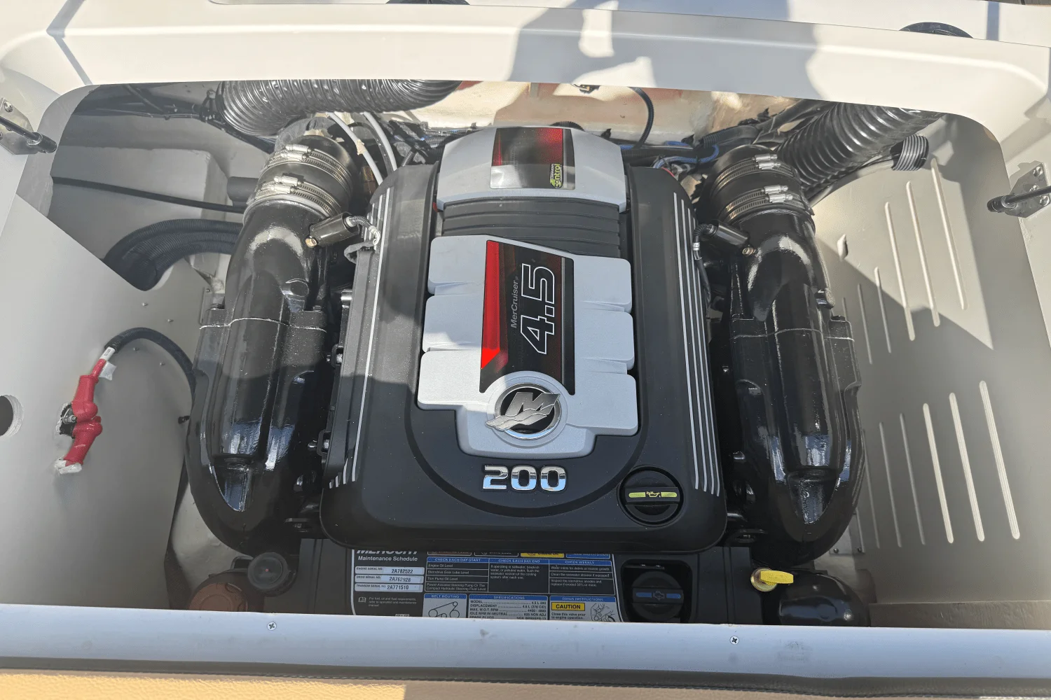 2024 Sea Ray SPX 190 Image Thumbnail #11