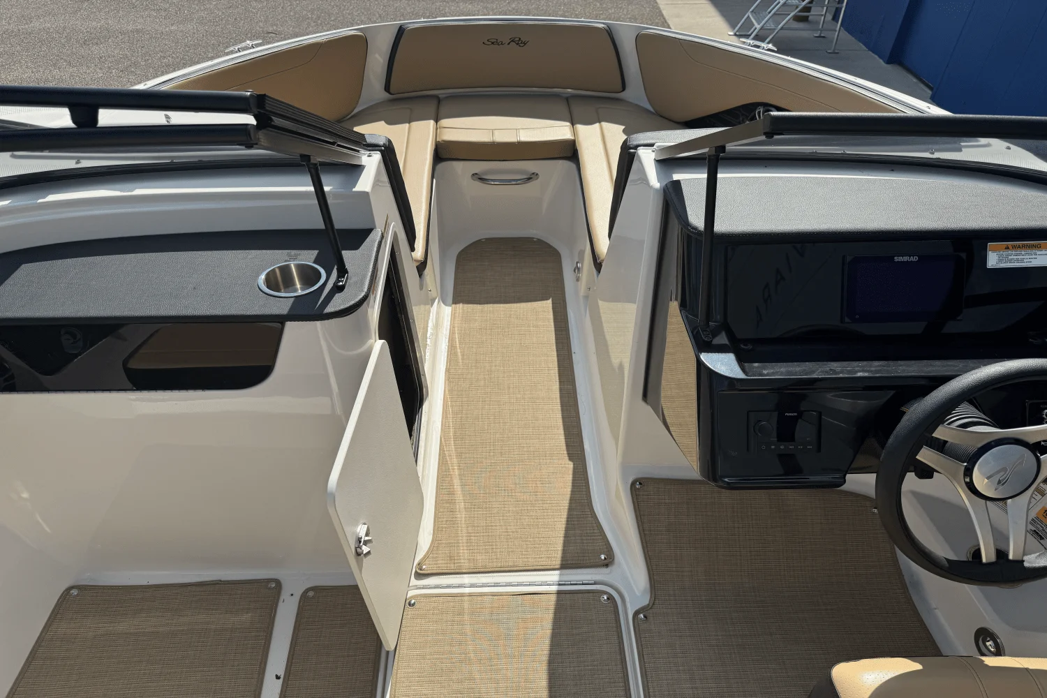 2024 Sea Ray SPX 190 Image Thumbnail #39