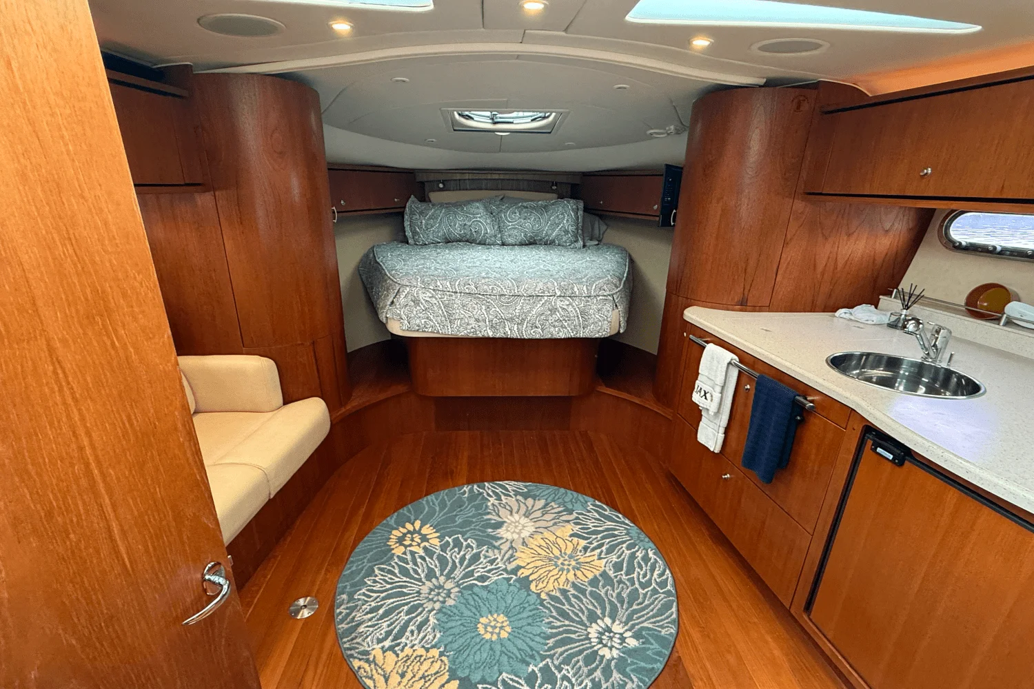 2008 Tiara Yachts SOVRAN Image Thumbnail #24