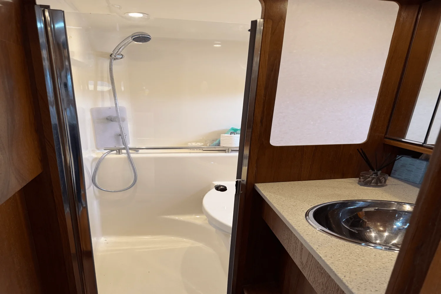 2008 Tiara Yachts SOVRAN Image Thumbnail #33