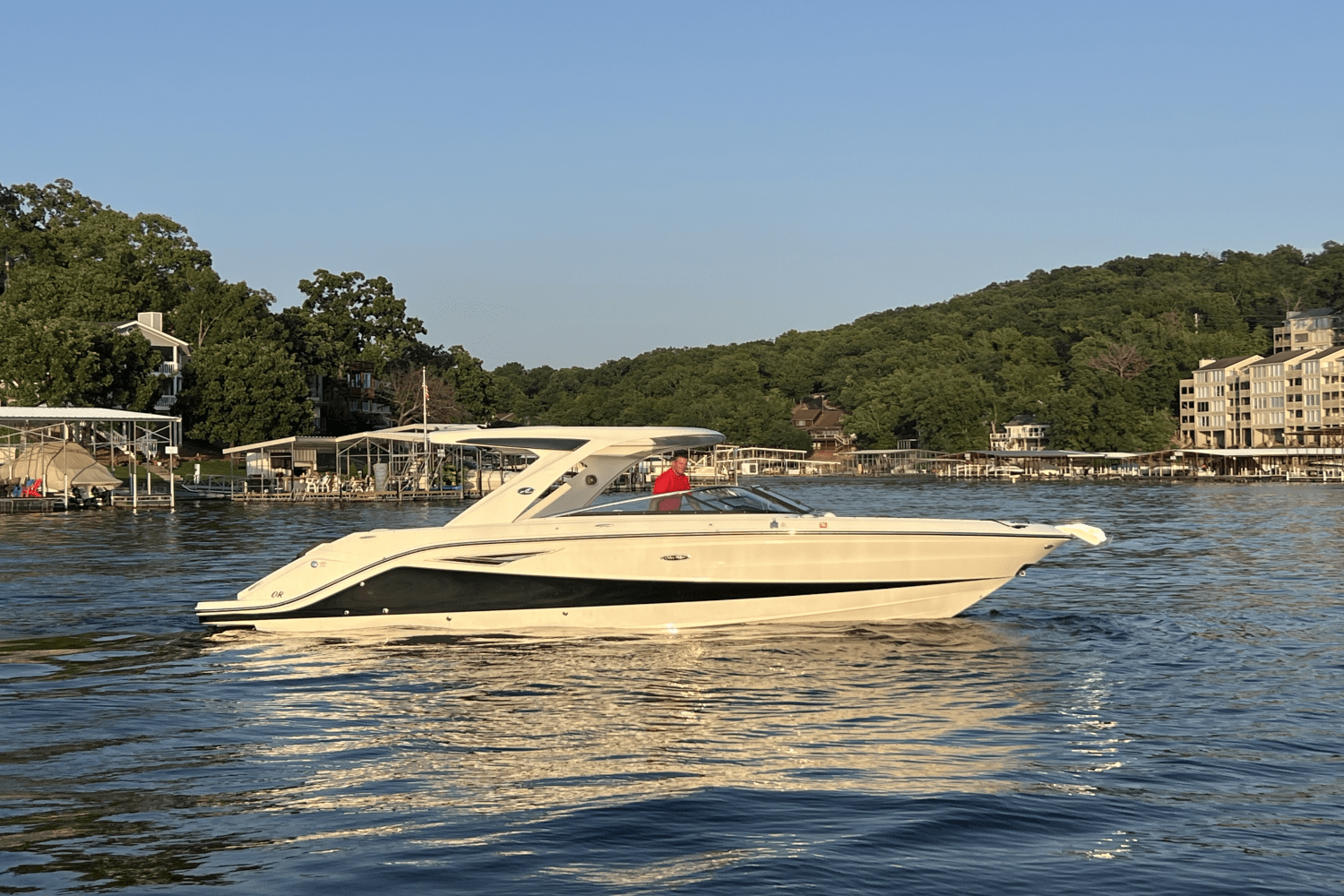 2018 Sea Ray 310 SLX Image Thumbnail #1