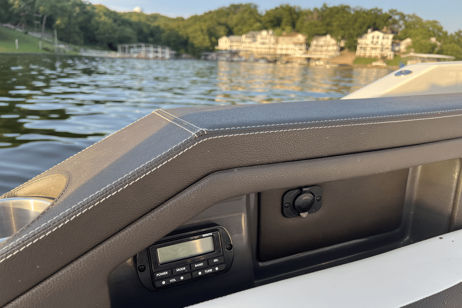 2018 Sea Ray 310 SLX Image Thumbnail #25