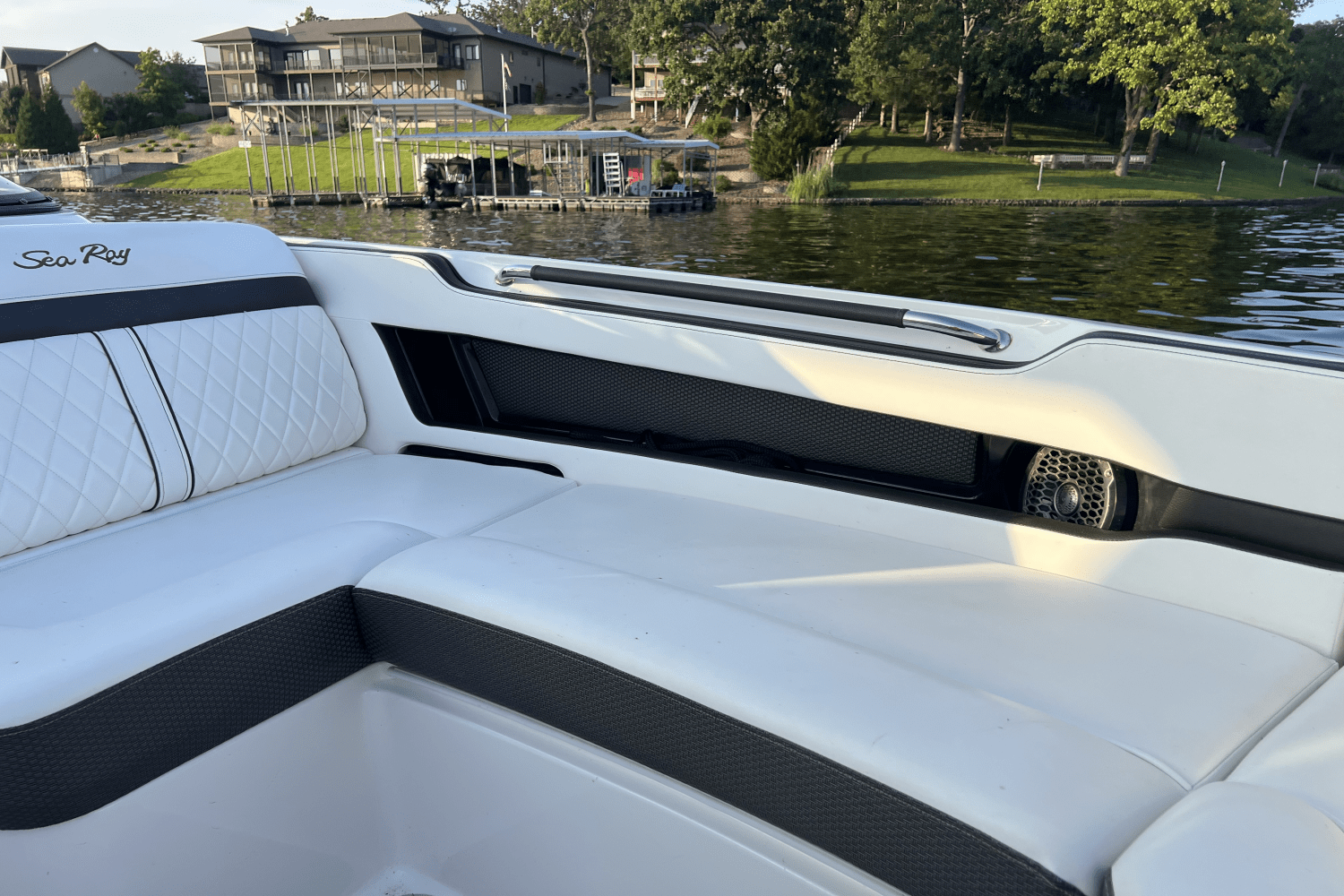 2018 Sea Ray 310 SLX Image Thumbnail #15