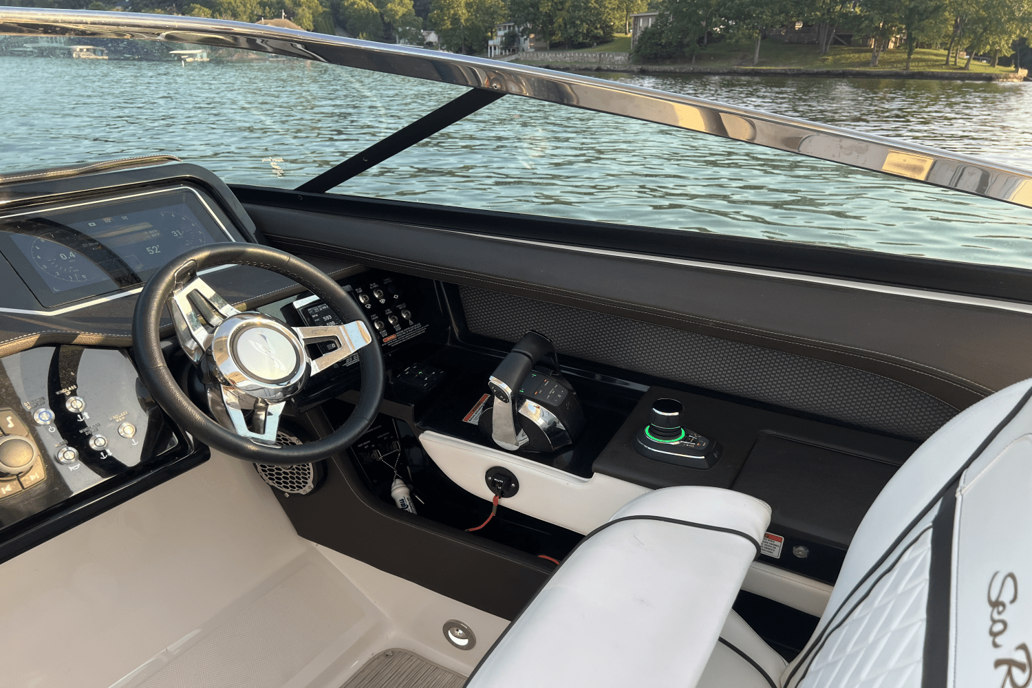 2018 Sea Ray 310 SLX Image Thumbnail #27