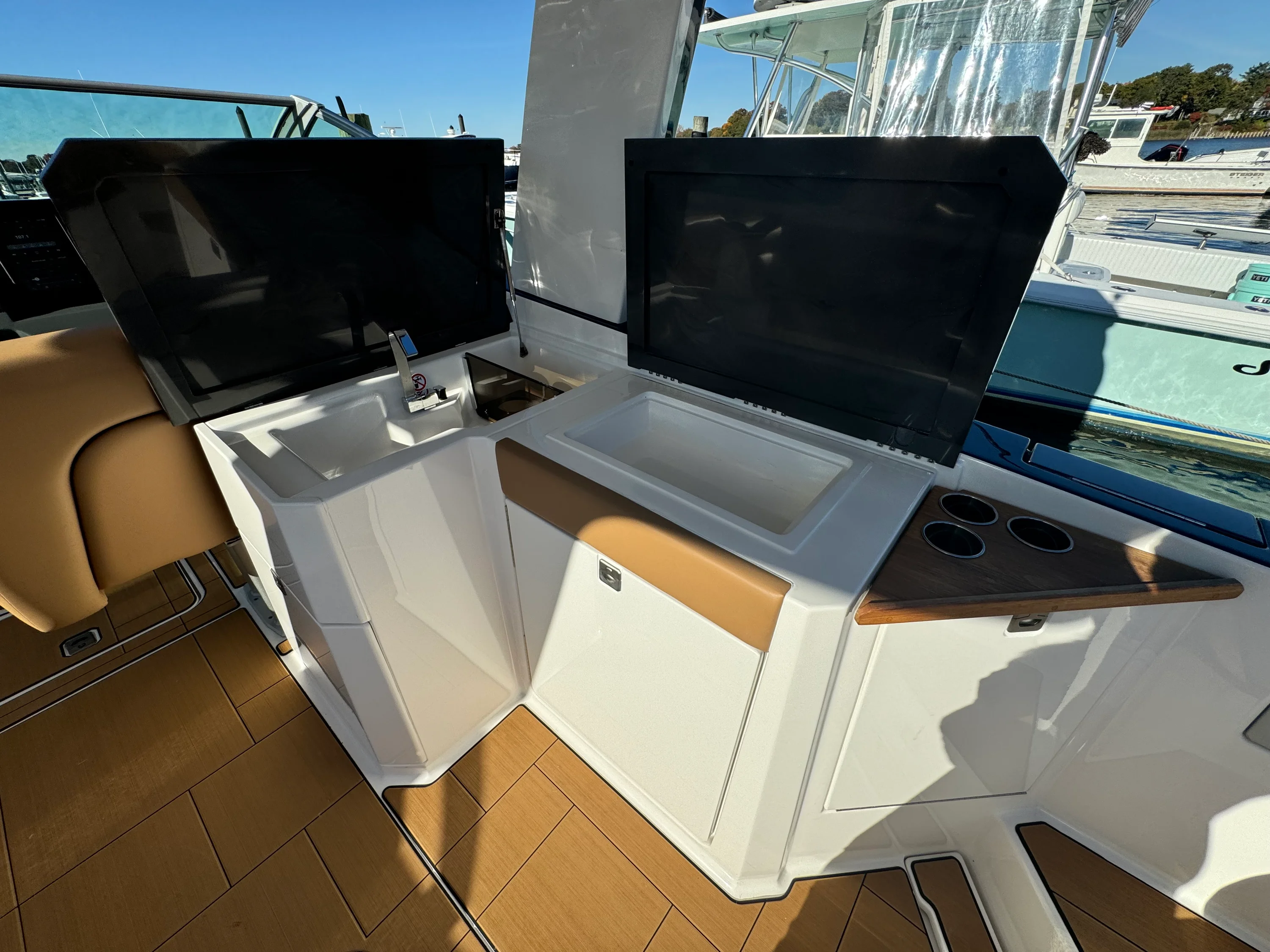 2023 Aviara AV32 Image Thumbnail #27