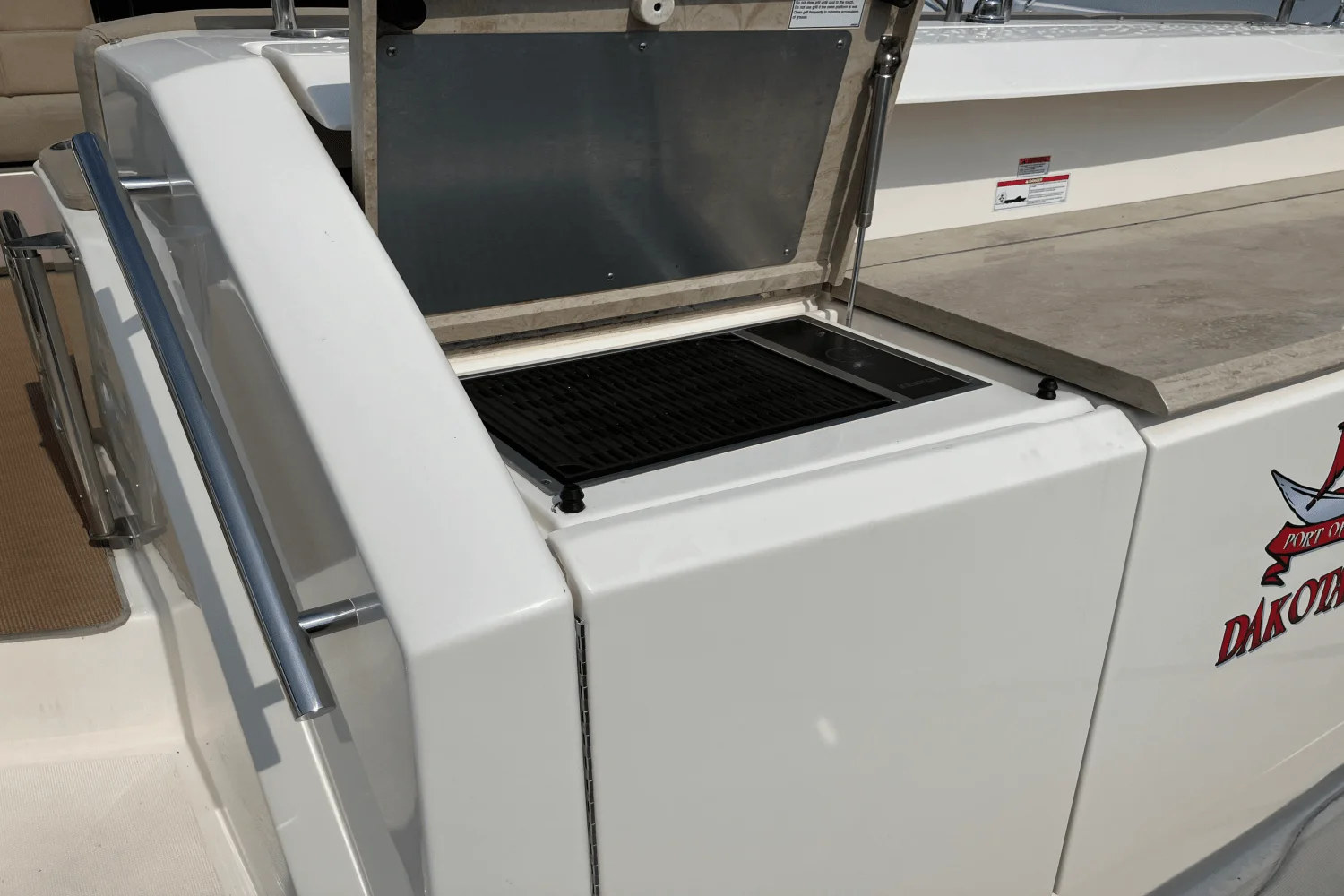 2016 Tiara Yachts 50 COUPE Image Thumbnail #10