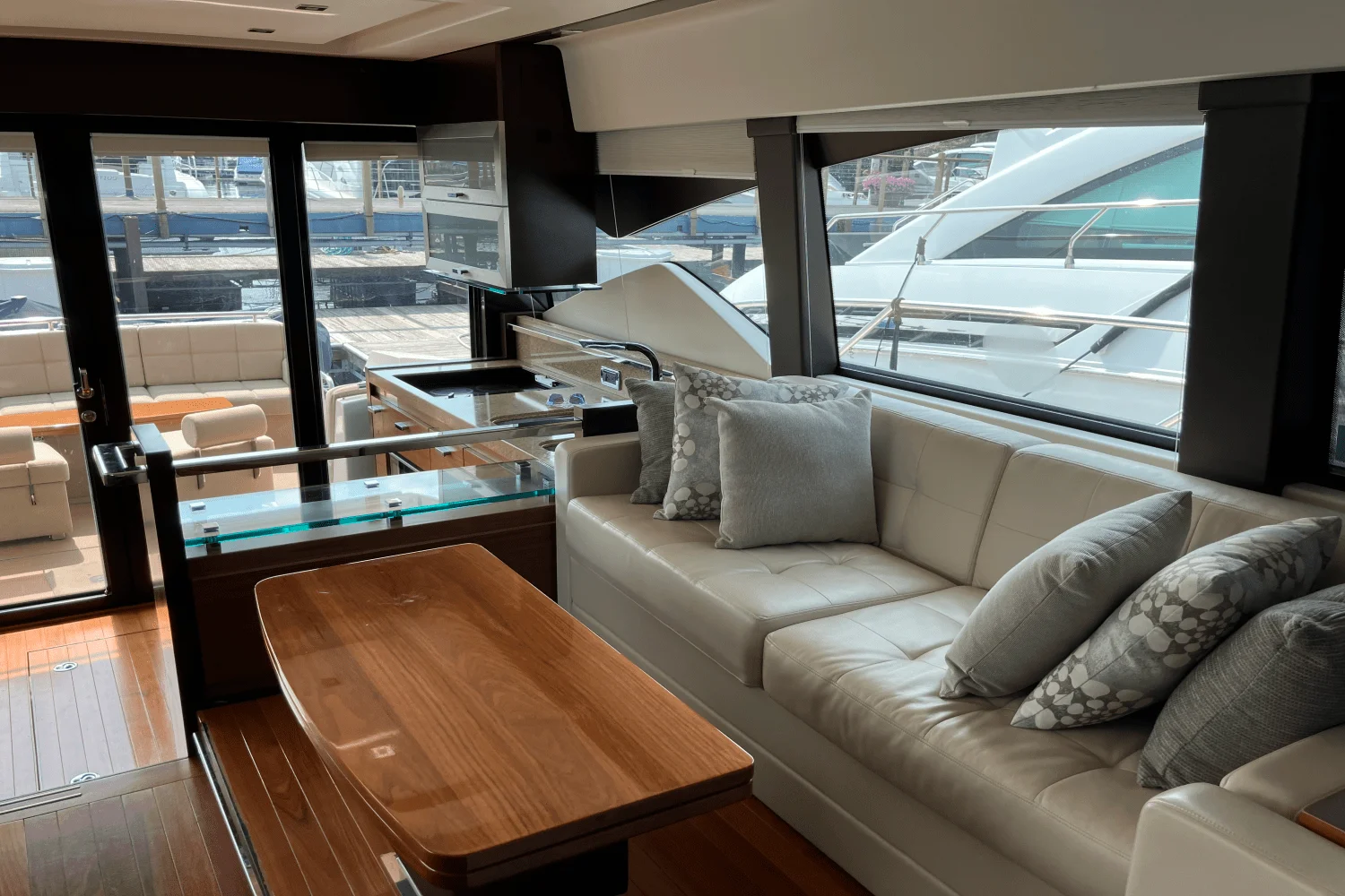 2016 Tiara Yachts 50 COUPE Image Thumbnail #36